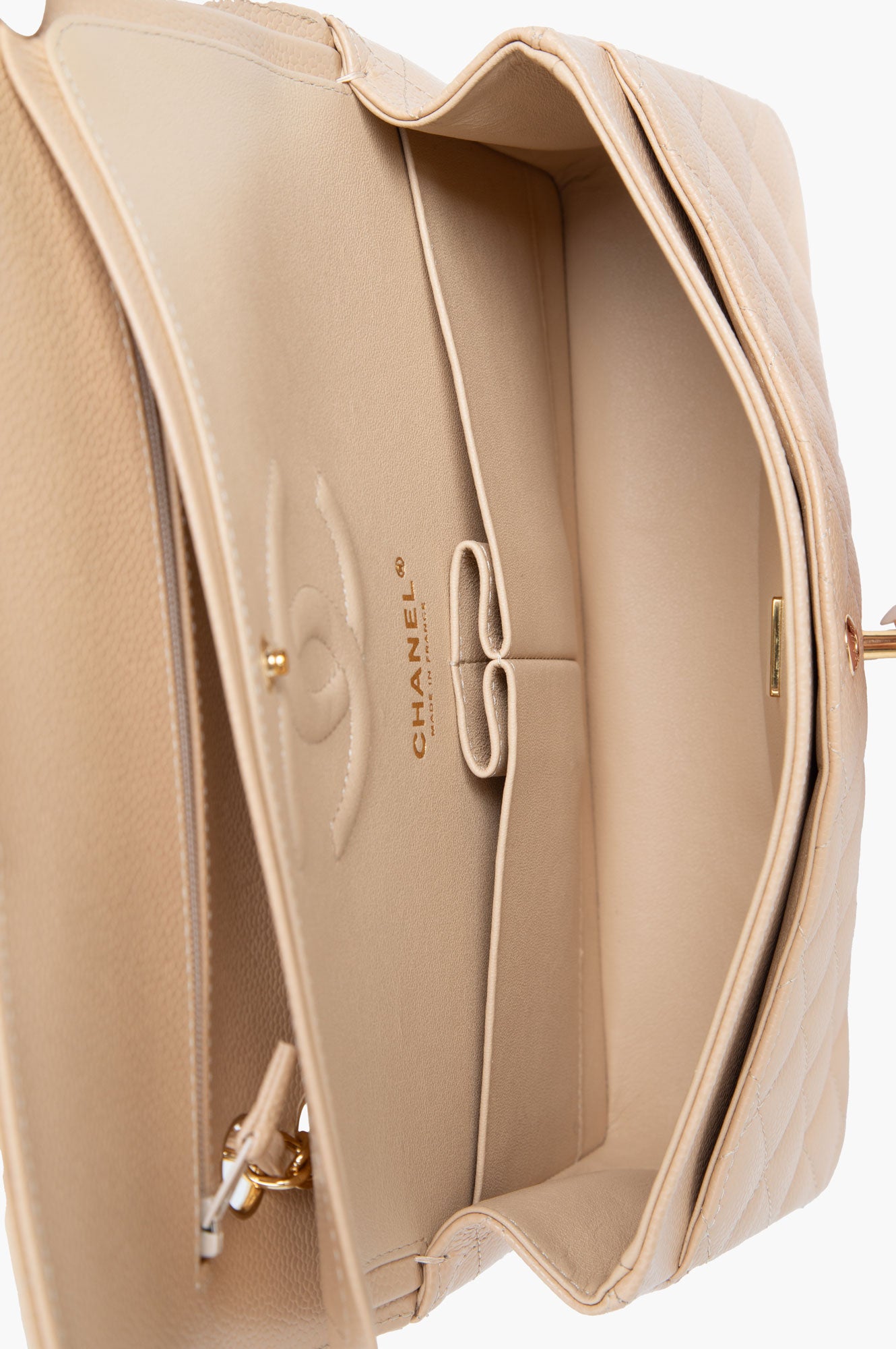 Chanel Beige Clair Caviar Medium Classic Double Flap