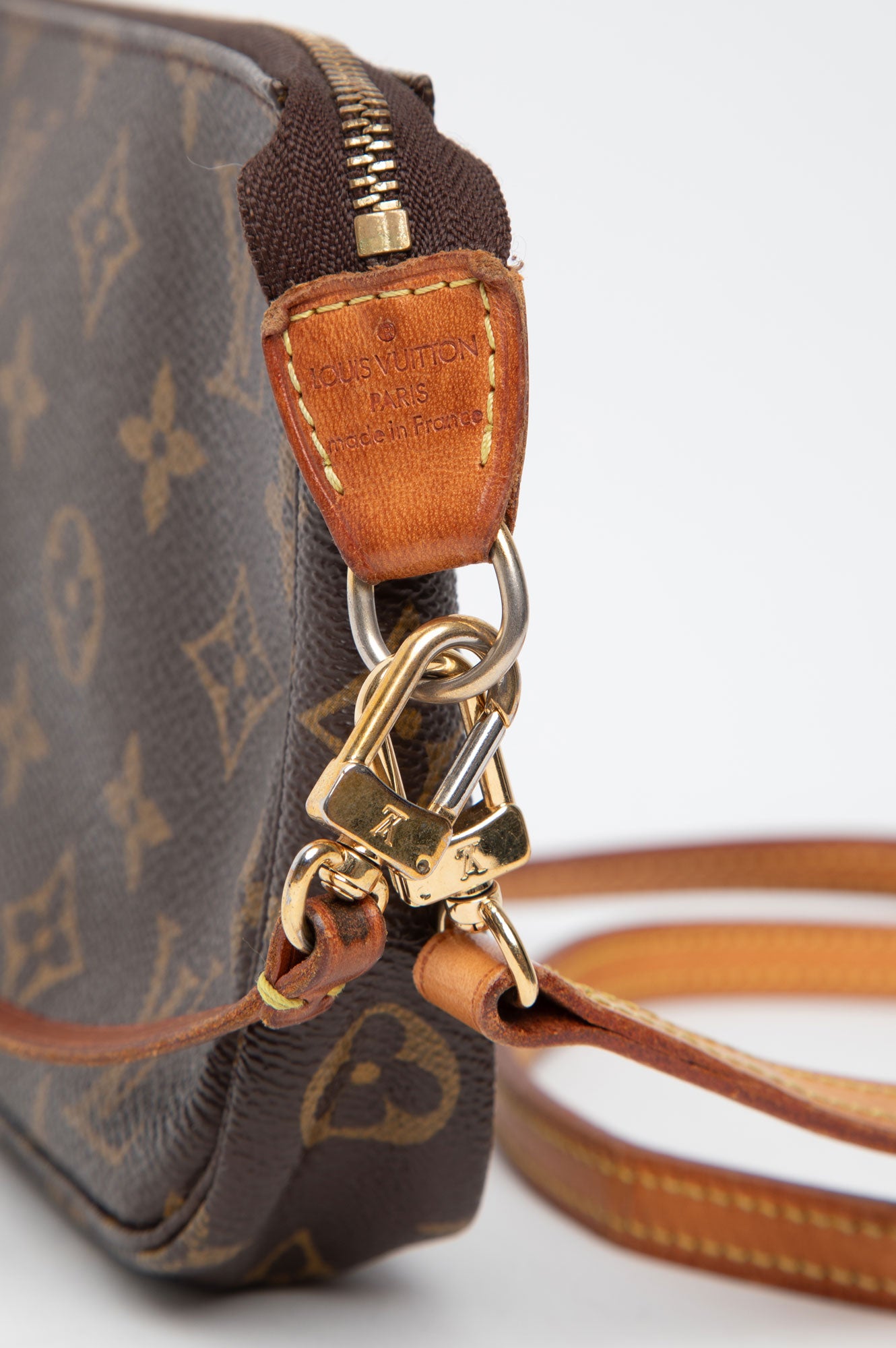 Louis Vuitton Monogram Pochette