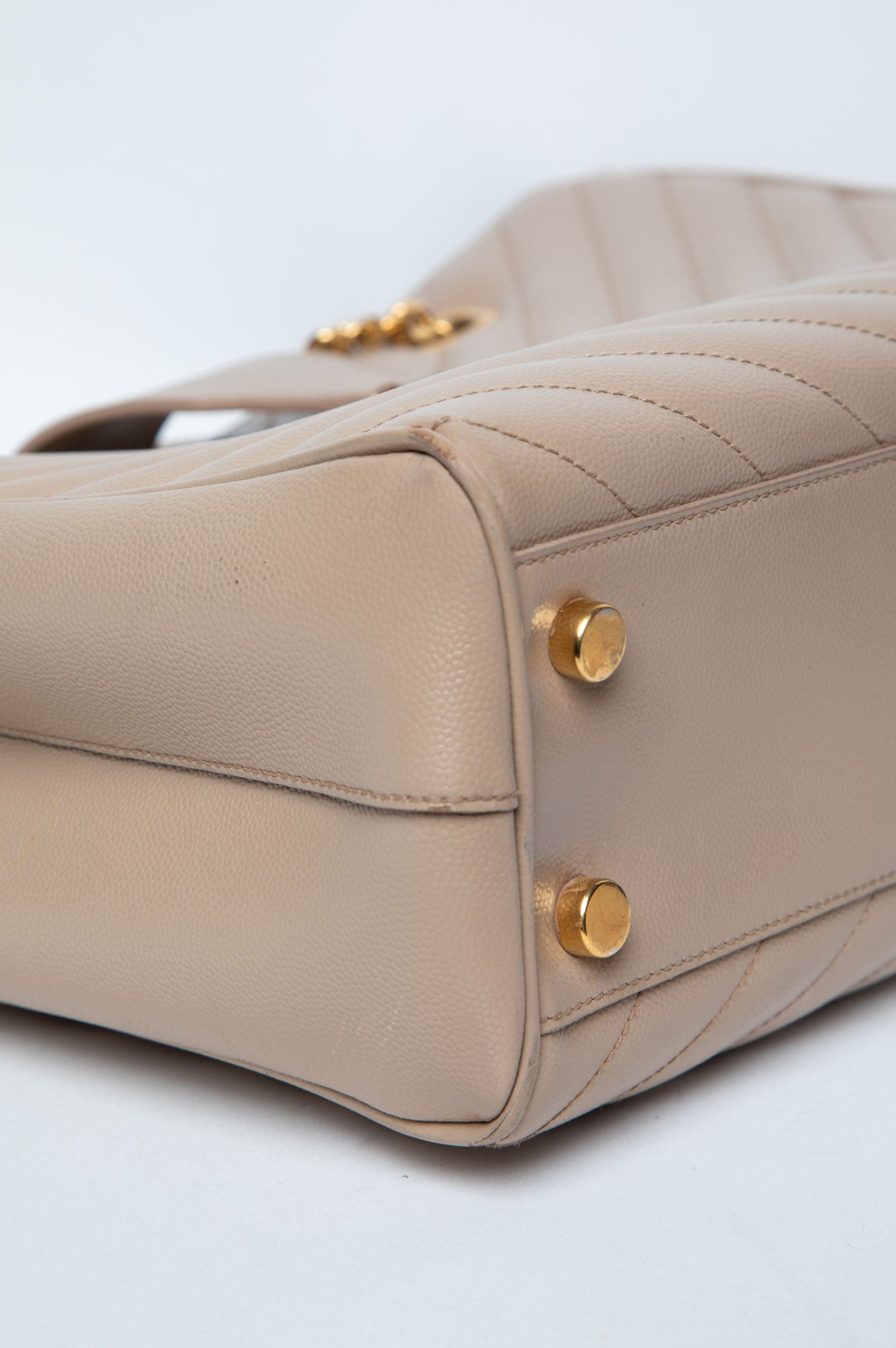Saint Laurent Beige Grain de Poudre Matelassé Chevron Monogram Shopping Bag