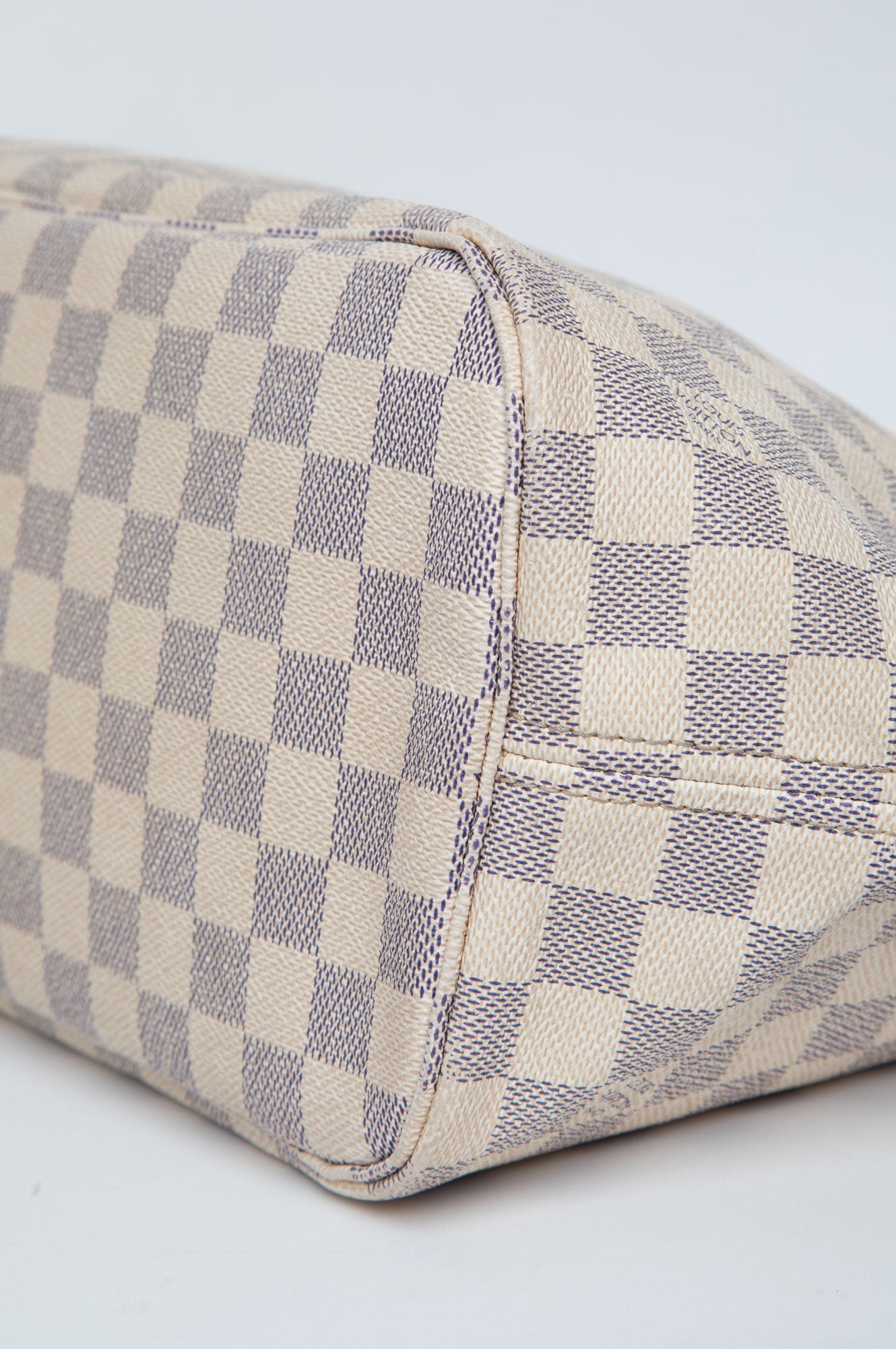 Louis Vuitton Damier Azur Neverfull MM Bag