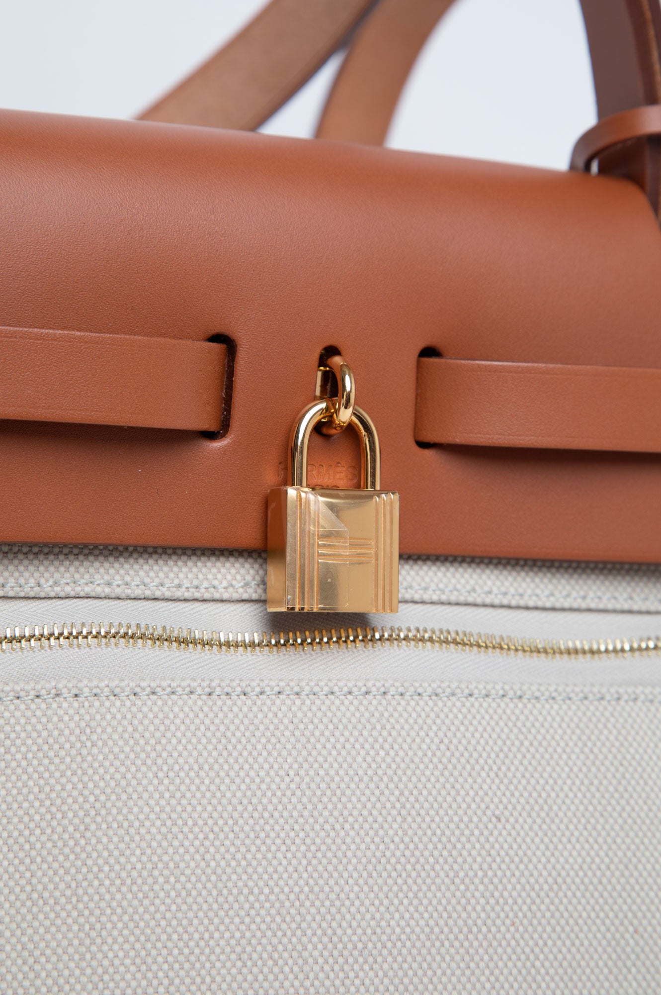 Hermes Toile Militaire & Vache Hunter Herbag Zip 31
