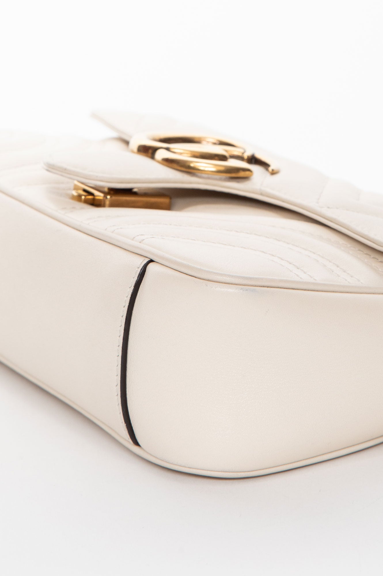 Gucci White Leather GG Marmont Small Shoulder Bag