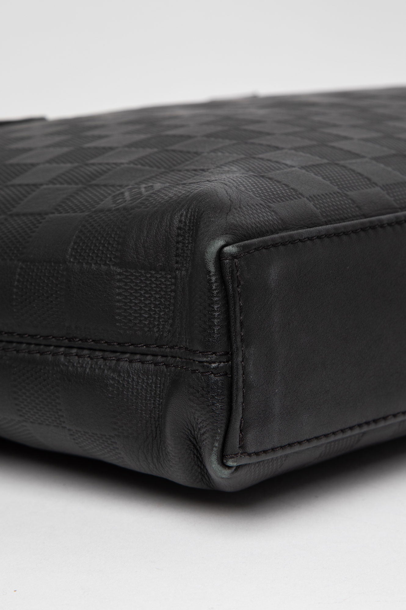 Louis Vuitton Onyx Damier Infini Leather Porte-Documets Jour Bag