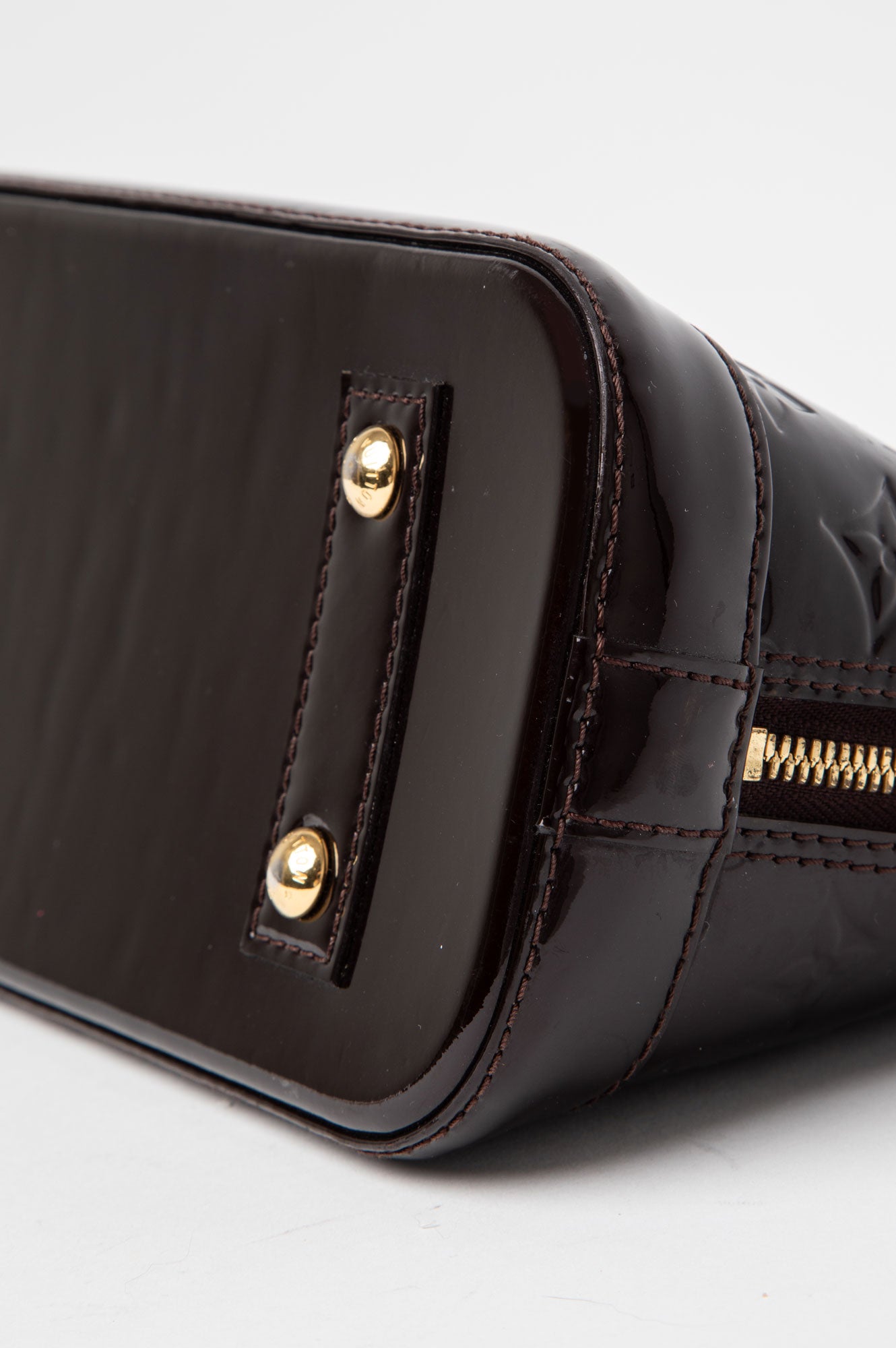 Louis Vuitton Amarante Vernis Alma BB