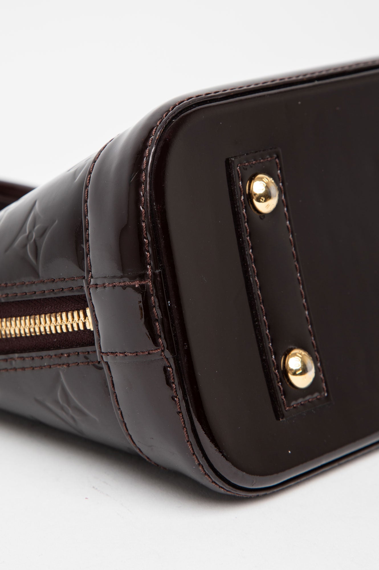 Louis Vuitton Amarante Vernis Alma BB