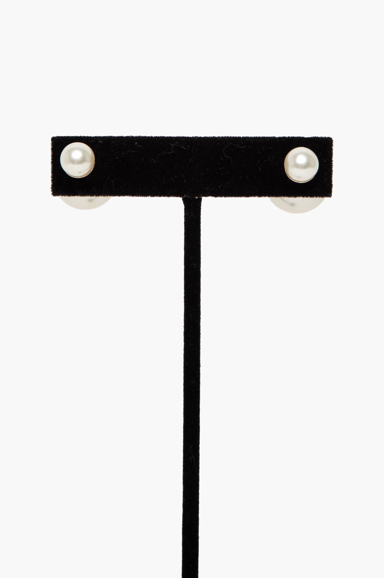 Christian Dior Tribales Pearl Earrings