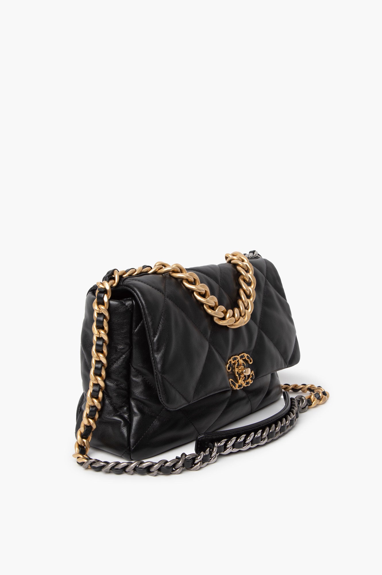 Chanel 19 Black Medium G/S Hardware