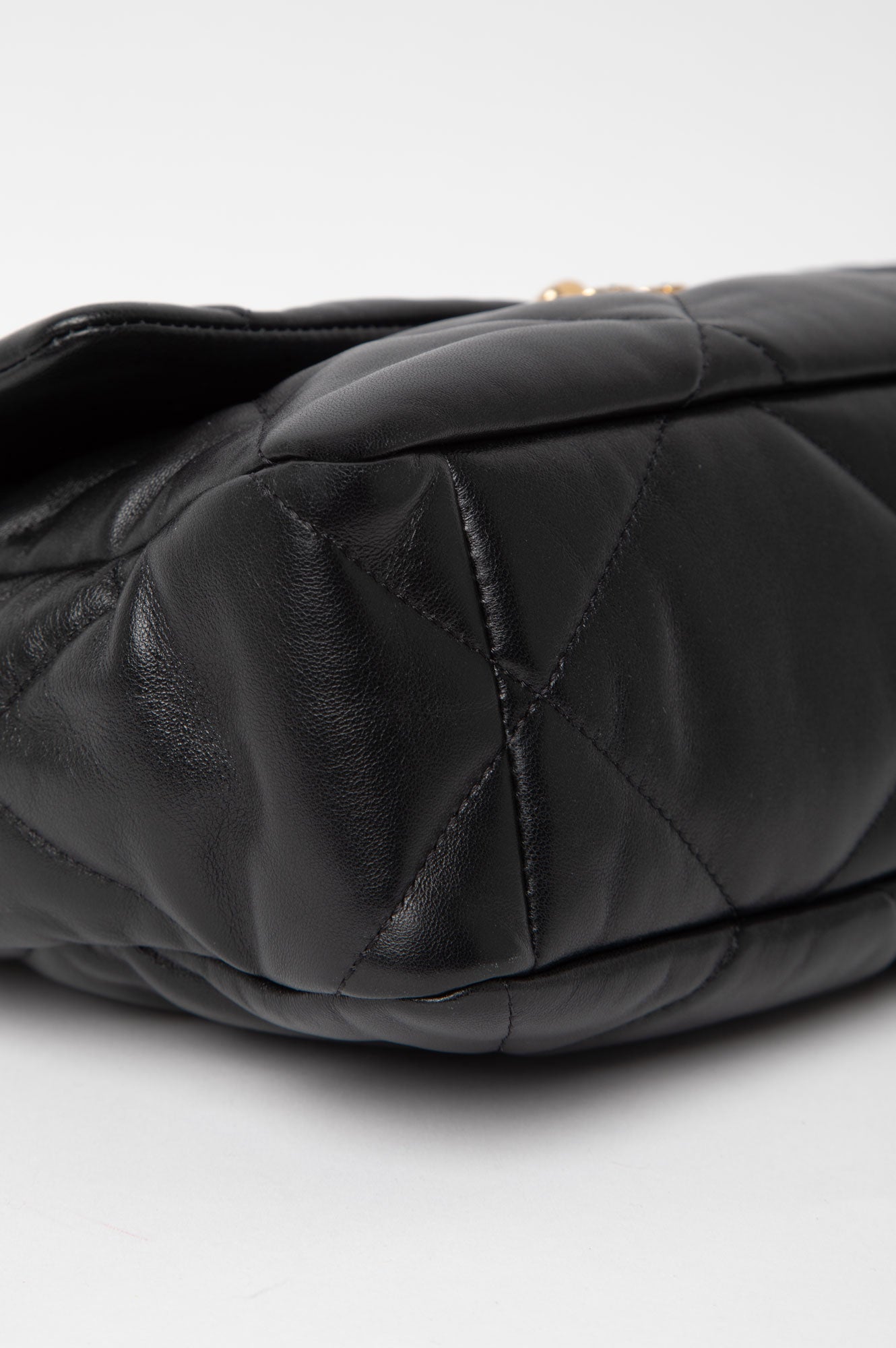 Chanel 19 Black Large G/S Hardware