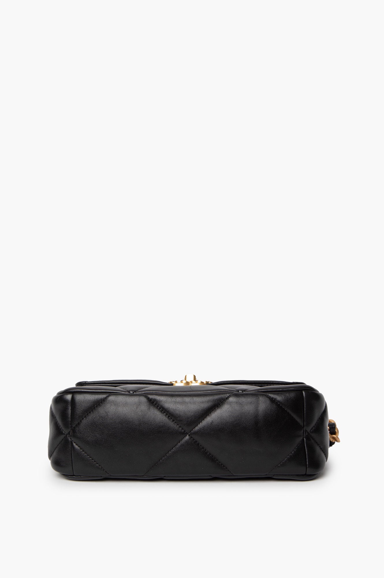 Chanel 19 Black Medium G/S Hardware