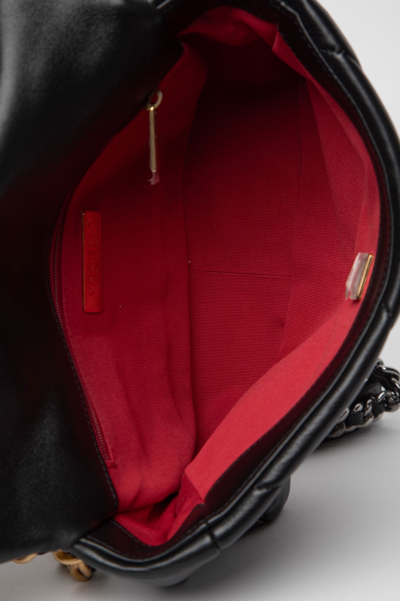 Chanel 19 Black Medium G/S Hardware