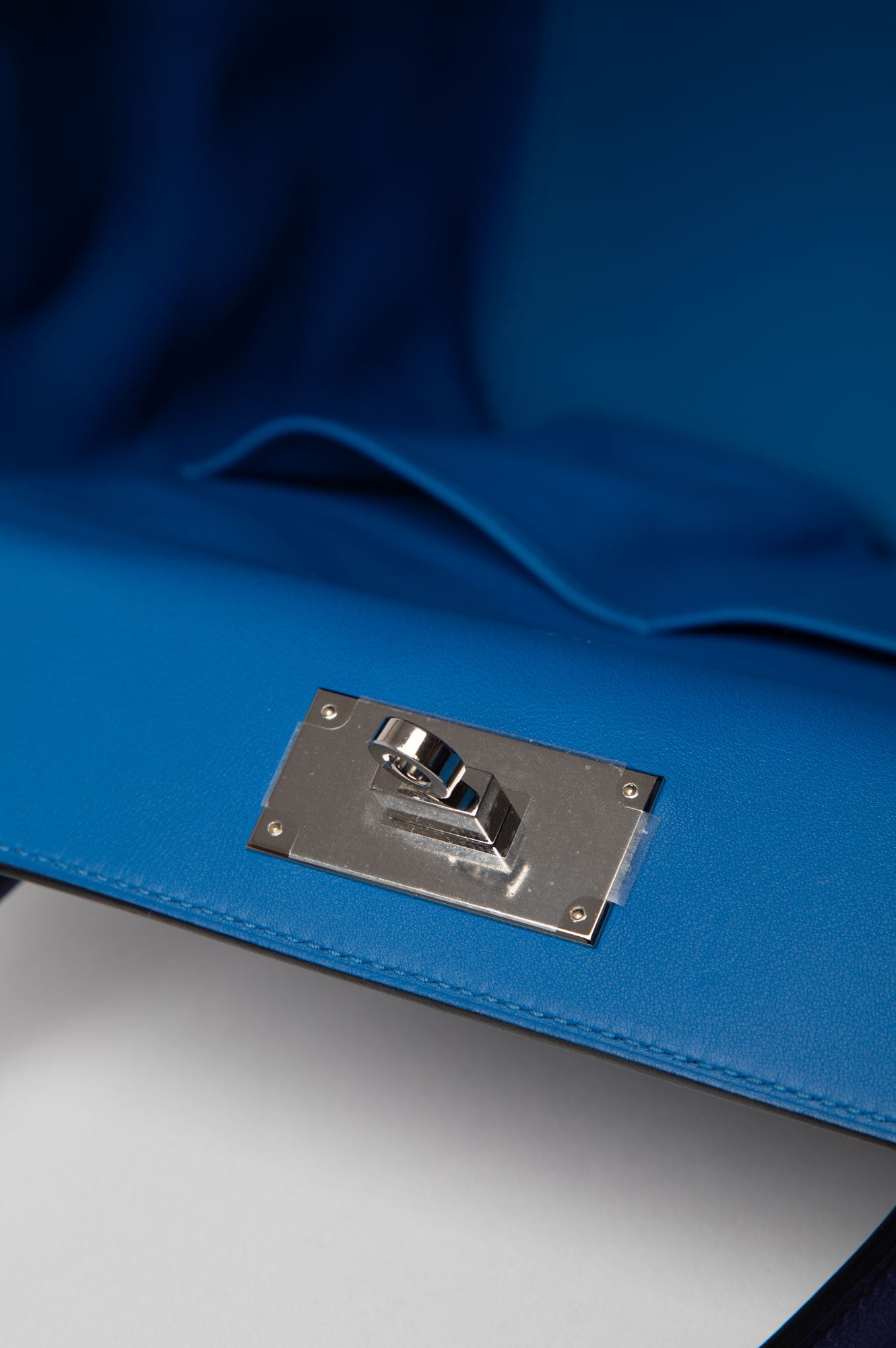 Hermes 2019 Blue Tool Box 26 Swift SHW Handbag