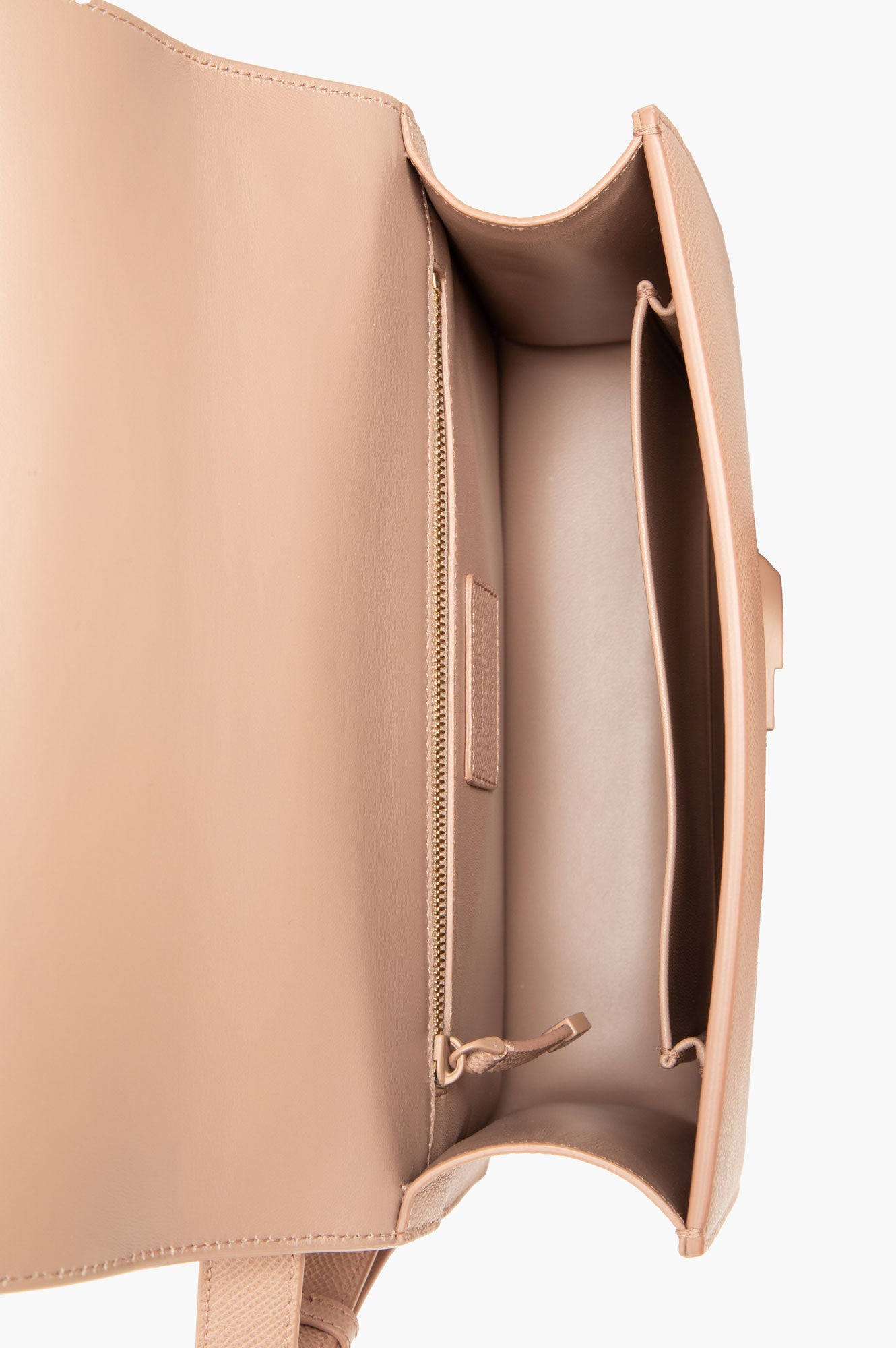 Christian Dior Ultra Matte Montaigne 30