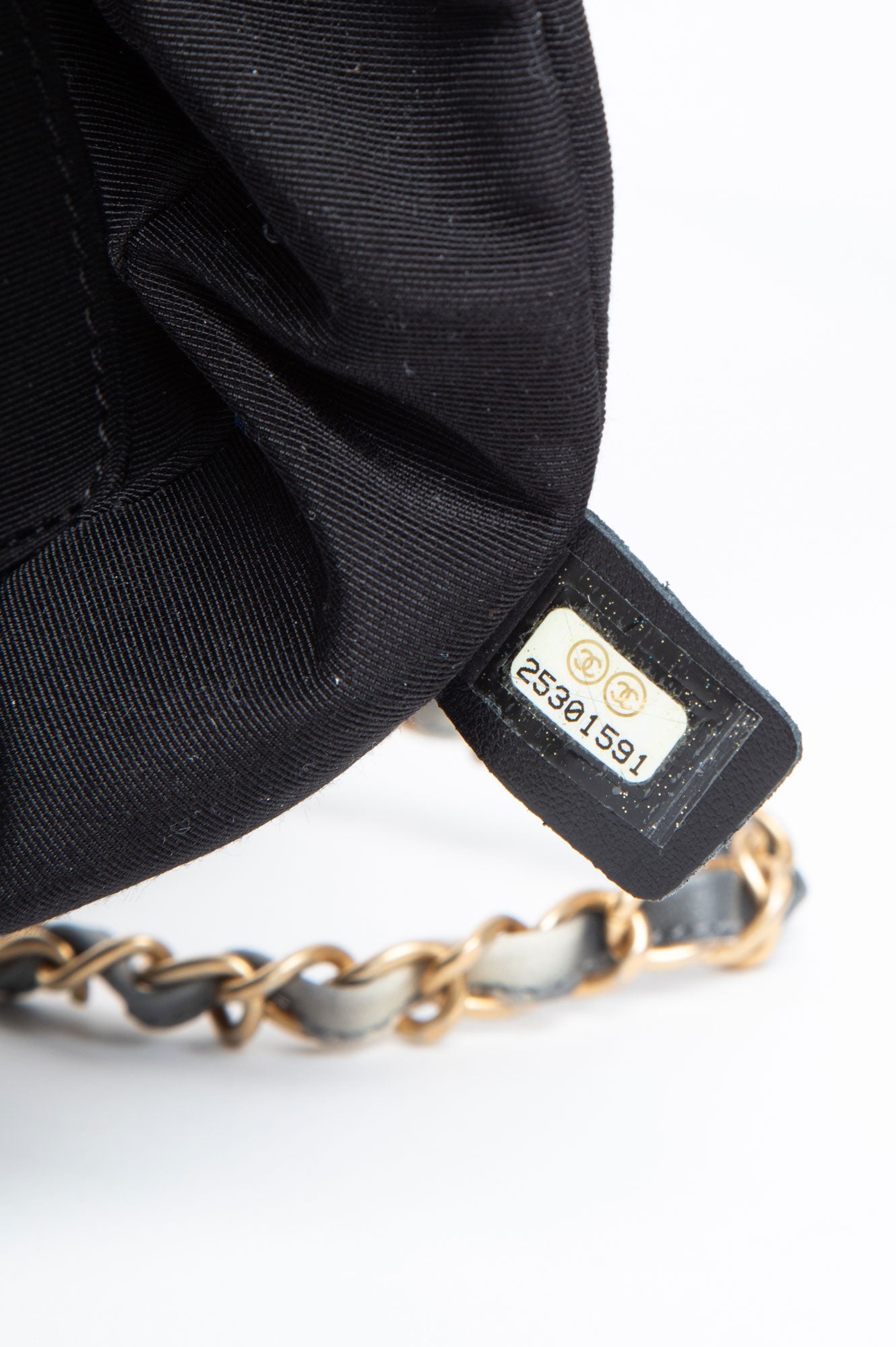 Chanel Black Chevron Leather Round as Earth Crossbody Bag