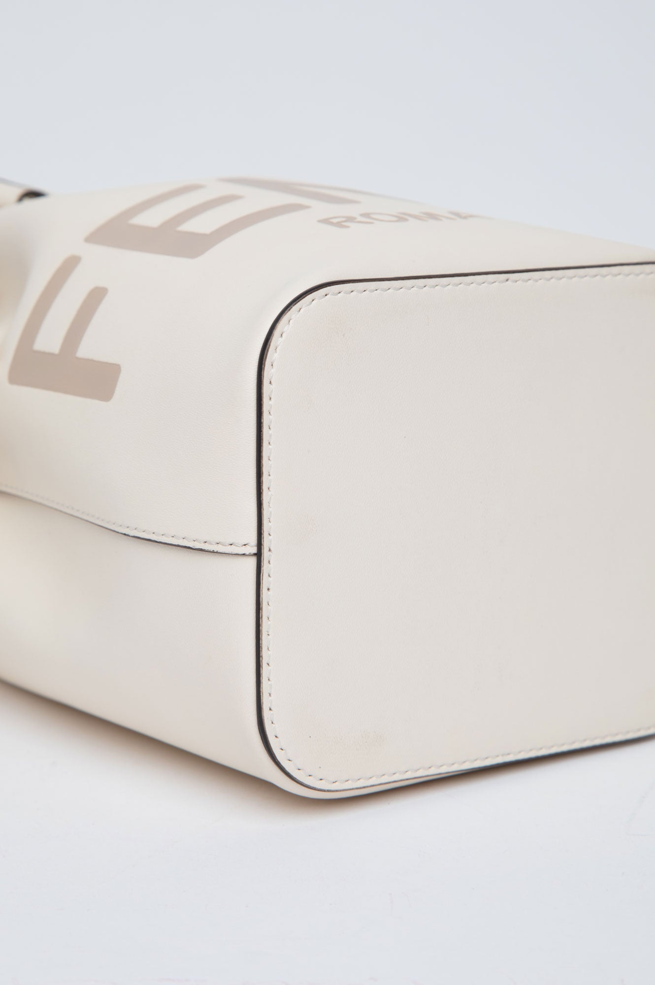 Fendi Logo Mon Tresor Mini Leather Bucket Bag