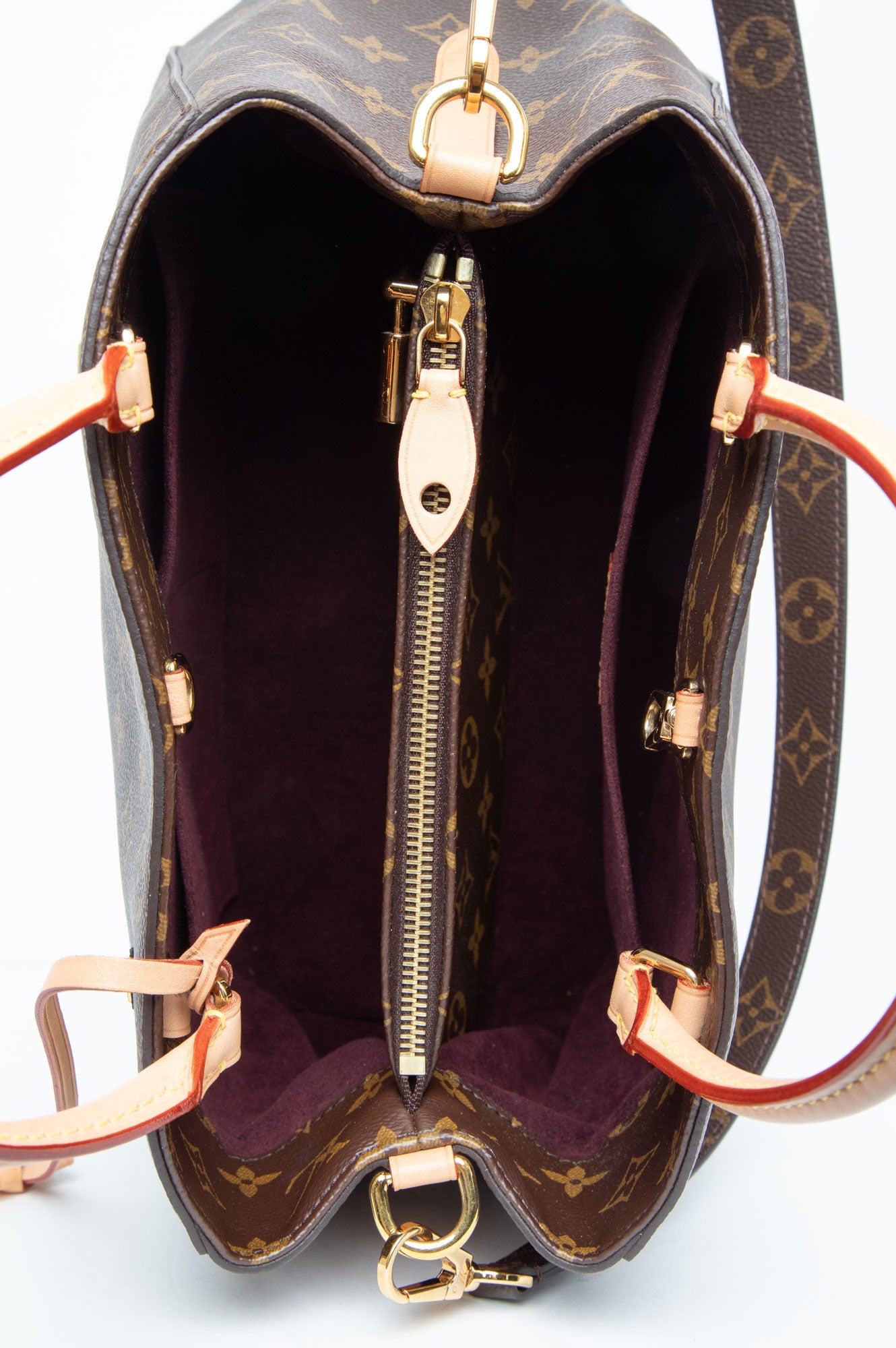 Louis Vuitton Monogram Montaigne MM Bag