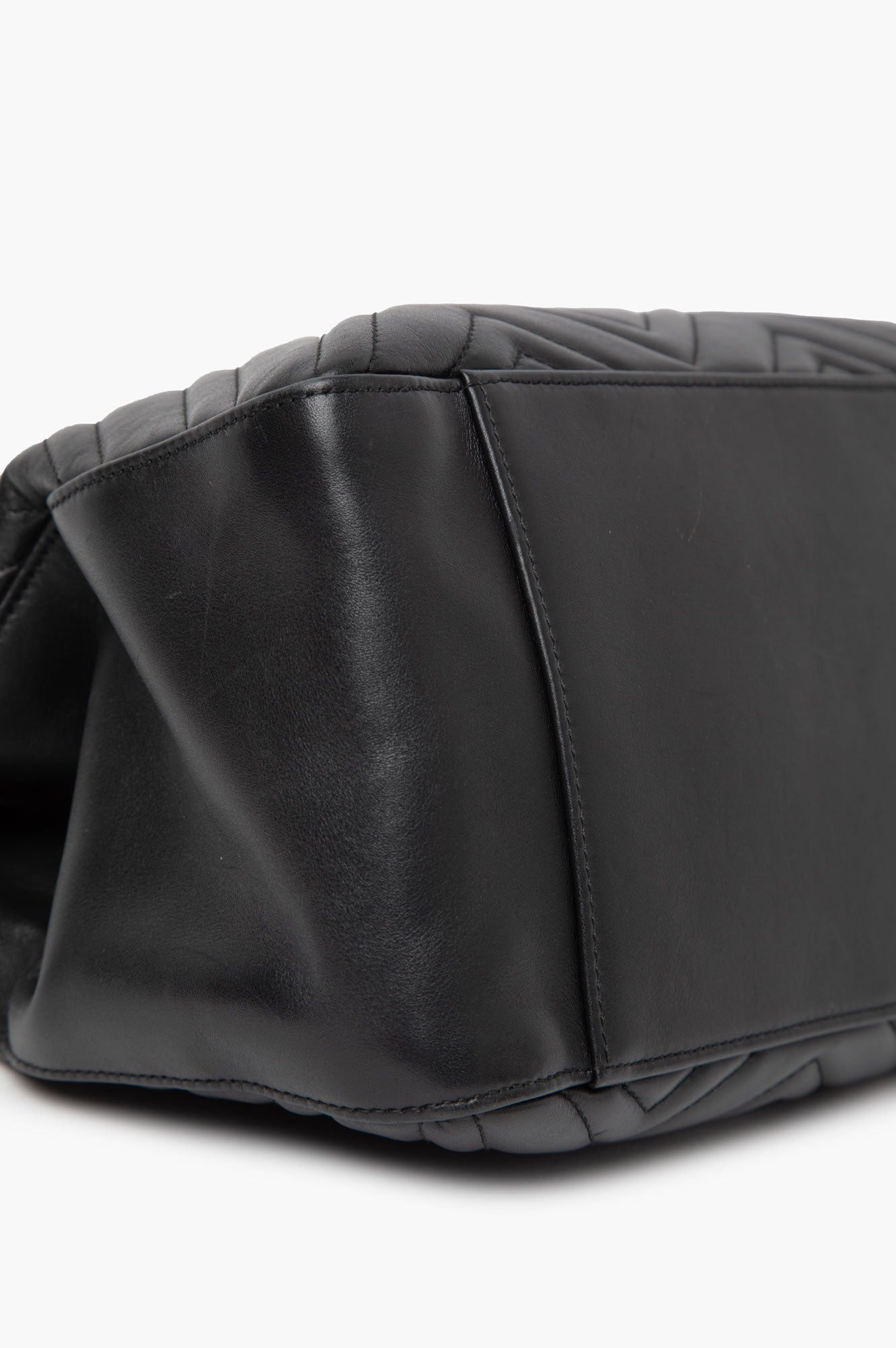 Gucci Black GG Marmont Quilted Leather Tote Bag