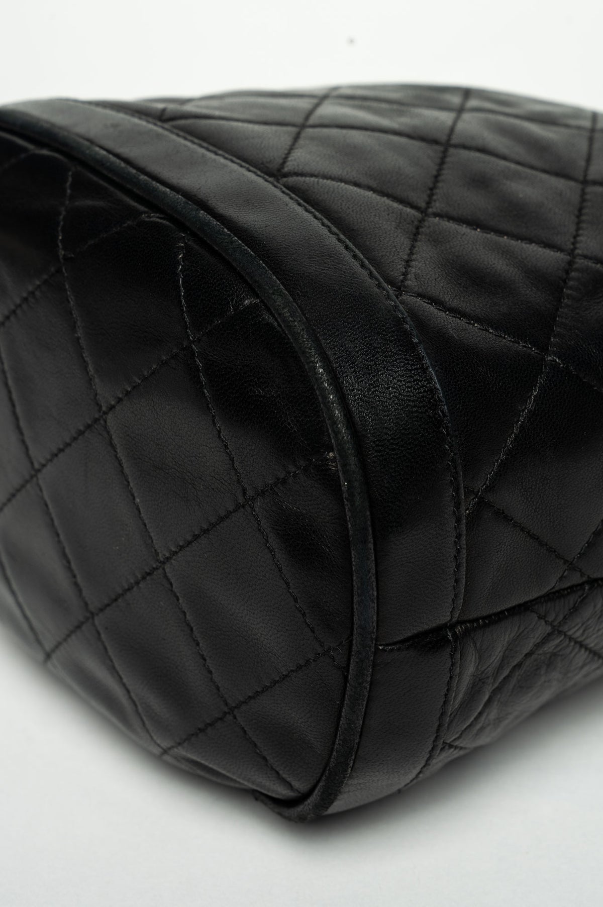 Chanel Vintage 1989 Black Lambskin Quilted Tassel Bucket Bag