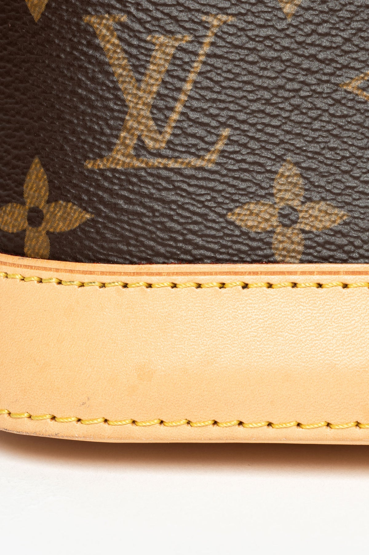Louis Vuitton Monogram Alma BB