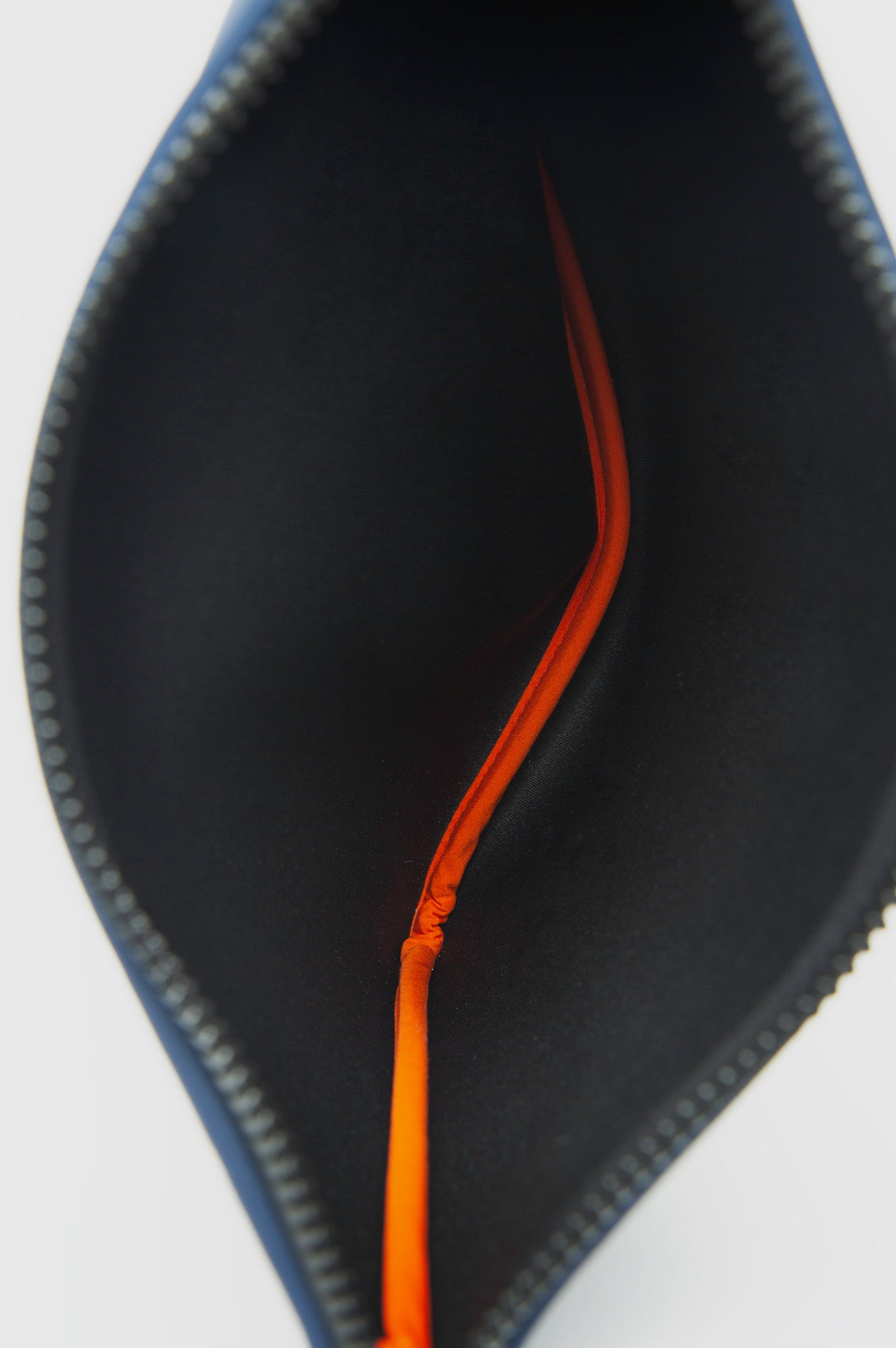 Hermès Medium Navy Neobain Thalassa Pouch