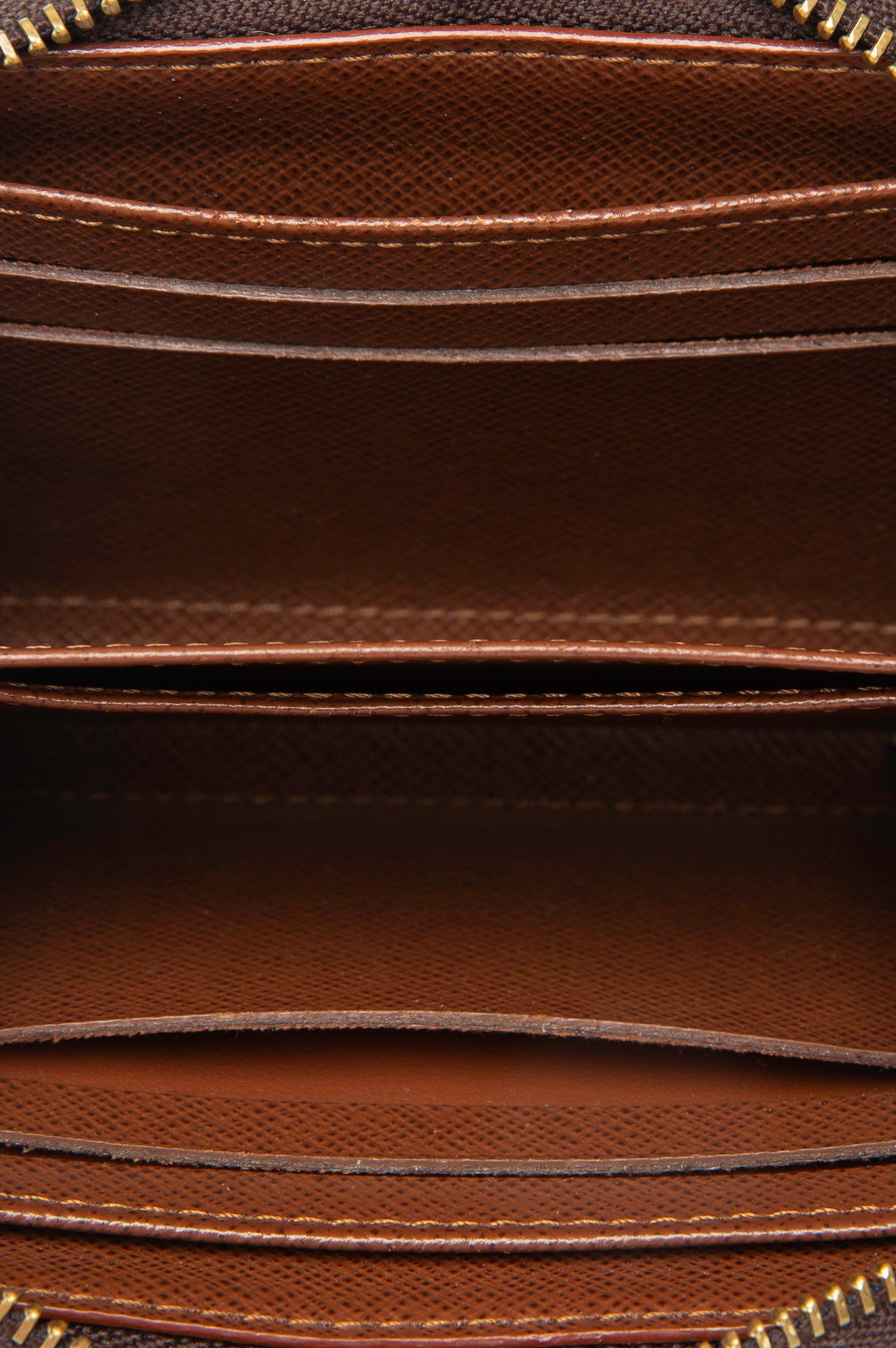 Louis Vuitton Monogram Zippy Wallet