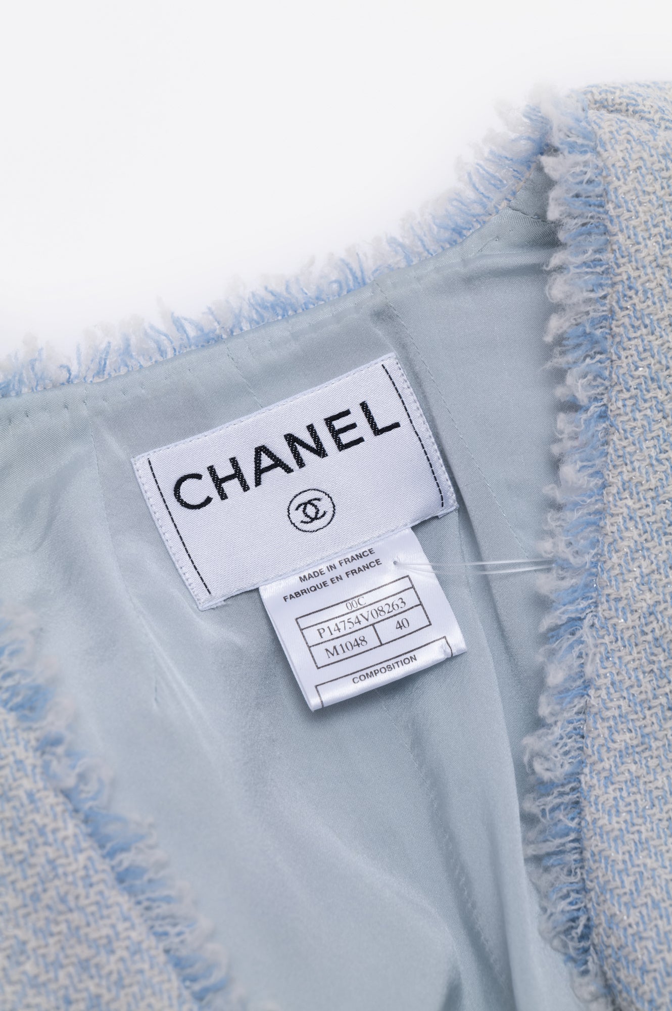 Chanel 2000 Light Blue Tweed Blazer Size 40