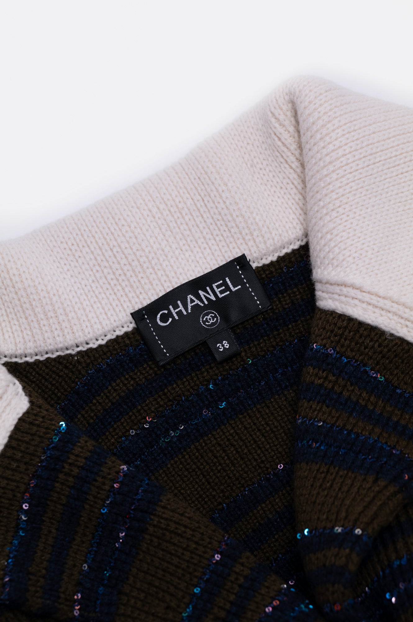 Chanel 2020 Cruise Sequin Cashmere Cardigan Size M/38