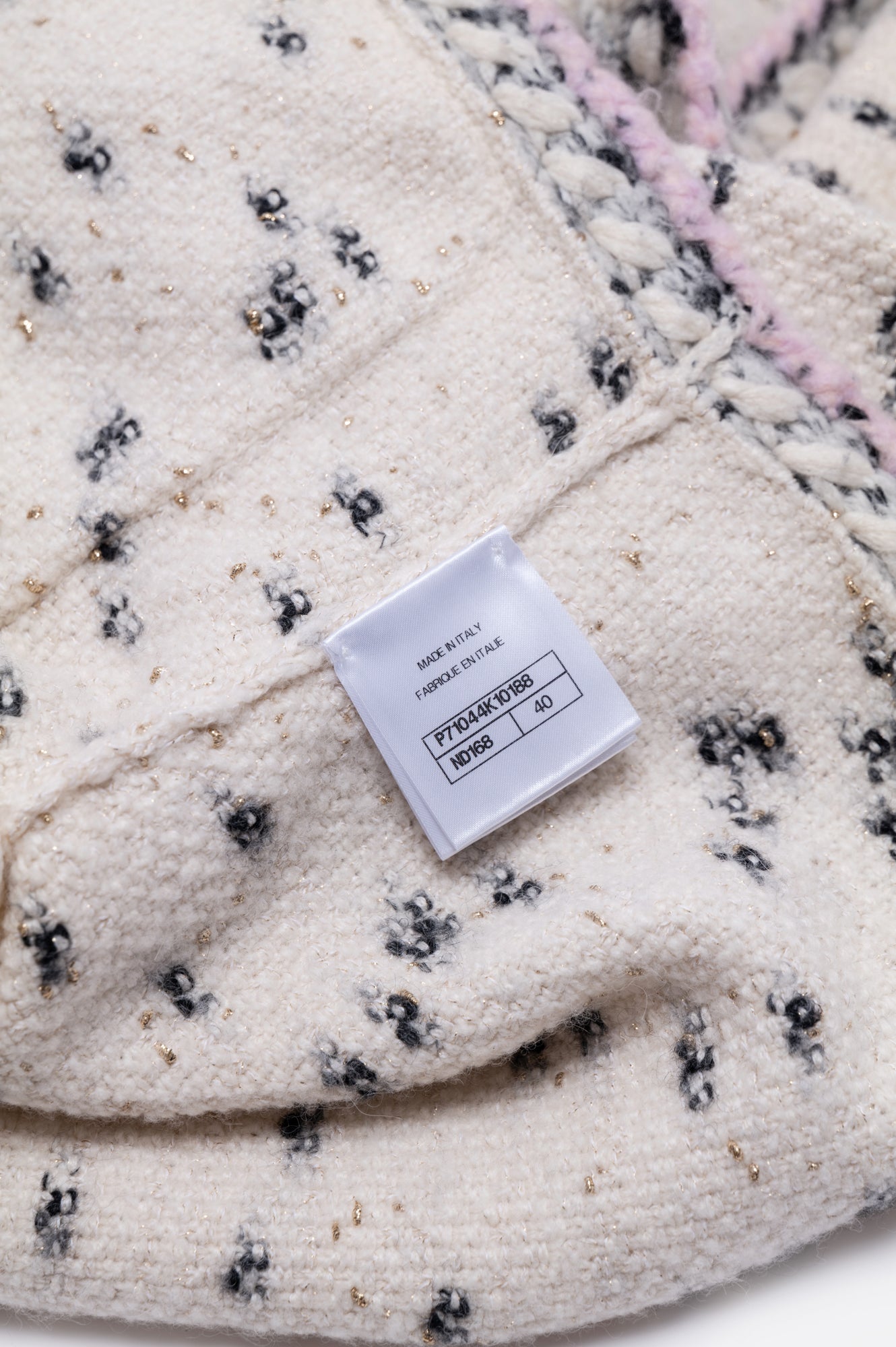 Chanel 2021 Metiers D'Art Runway Knit Jacket Size L/40