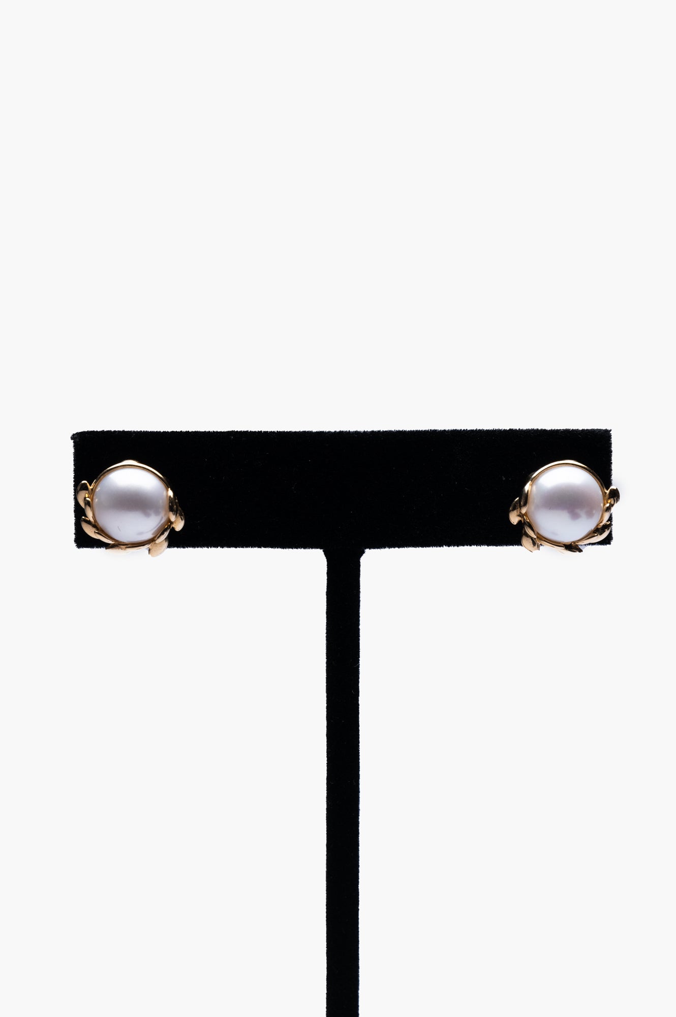 Tiffany & Co 18K Gold Olive Leaf With Pearl Stud Earring