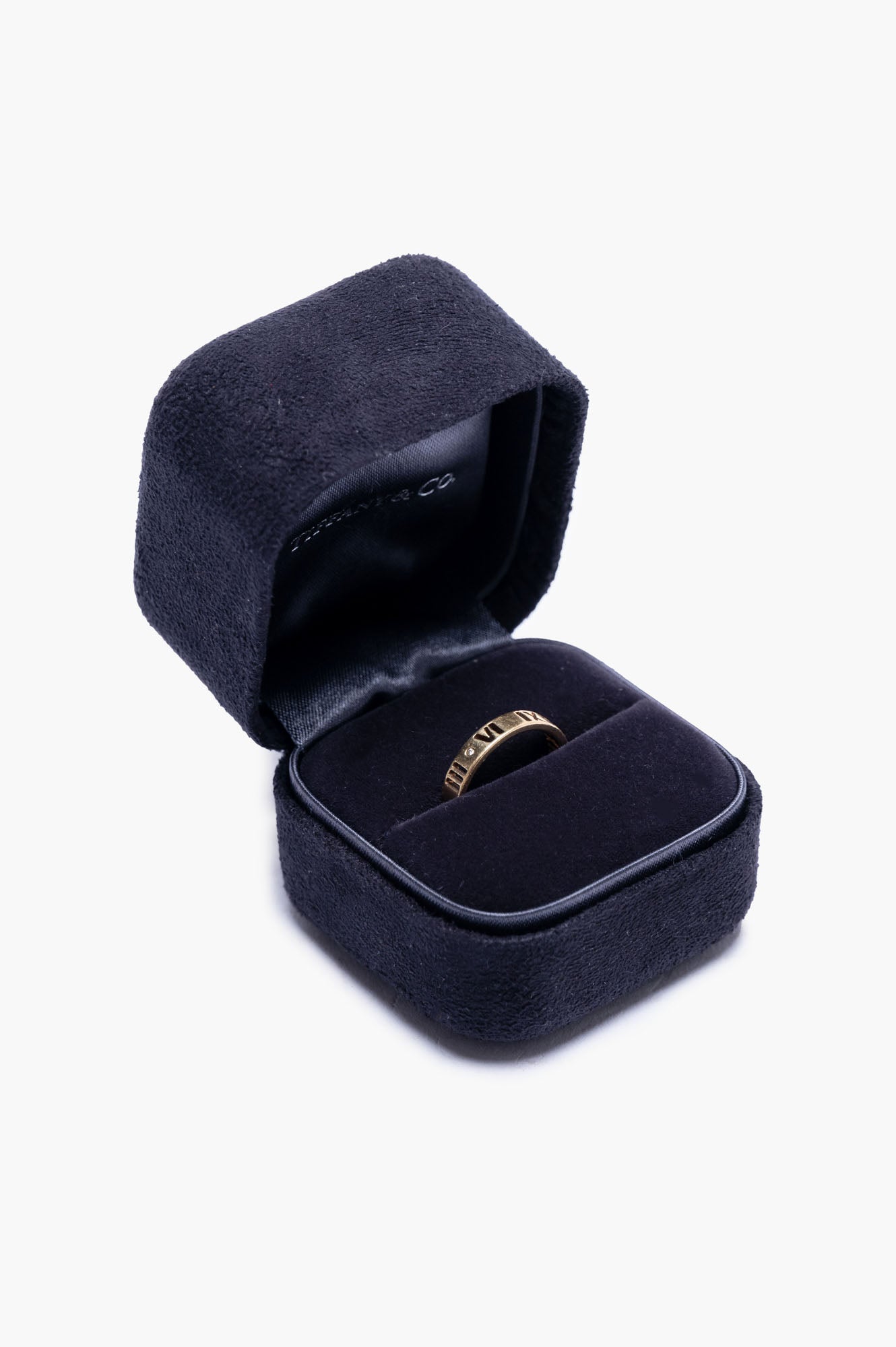 Tiffany & Co 18K Gold Atlas Ring With Diamond Size 4.5