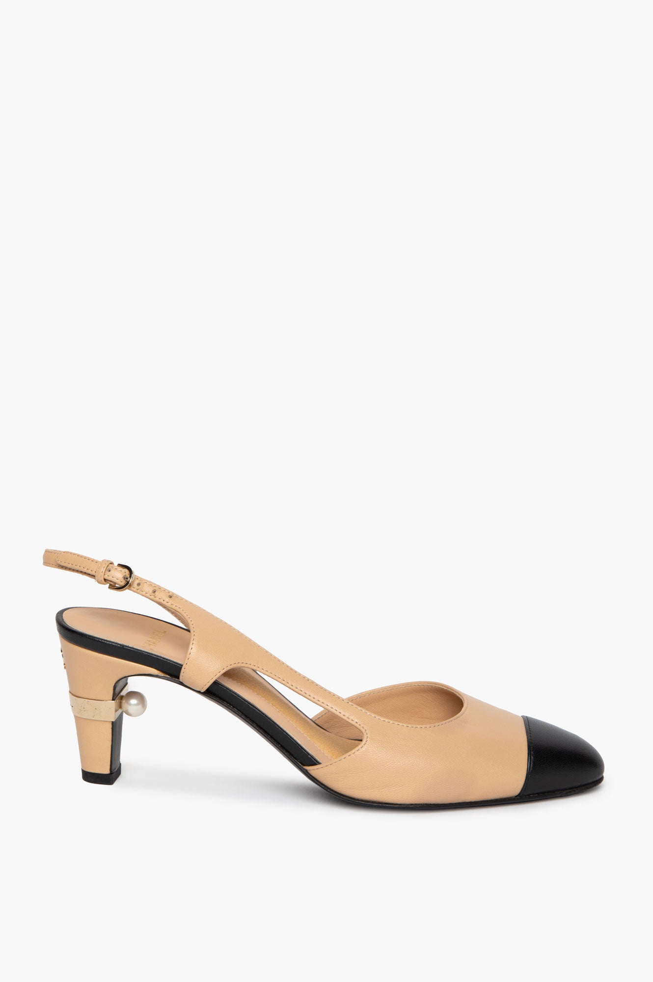 Chanel Beige/Black Slingback Cap Toe Pearl Pumps Size 39C