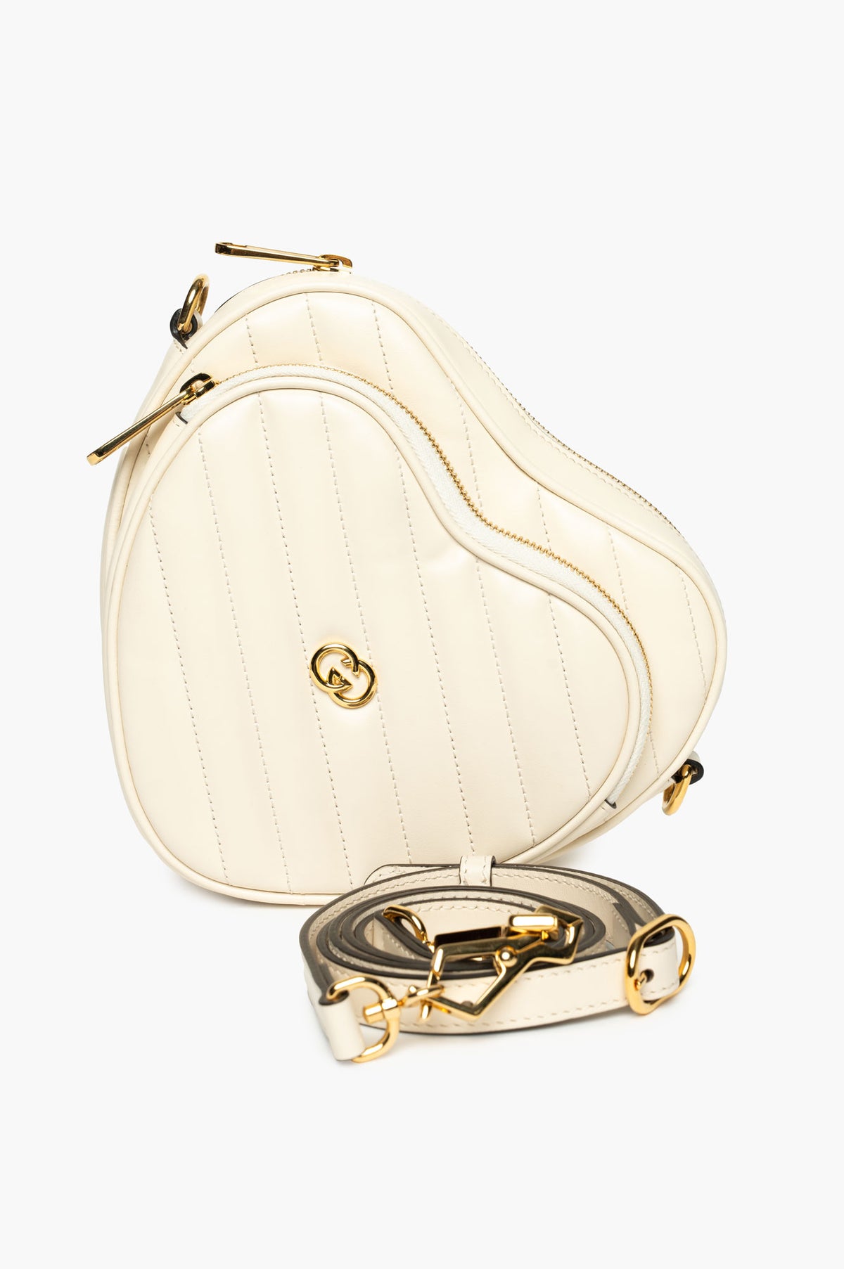 Gucci Cream Quilted Leather Interlocking G Mini Heart Shoulder Bag