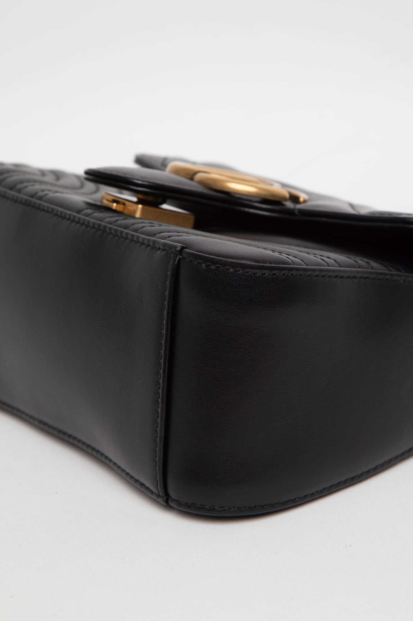 Gucci Black Leather GG Marmont Top Handle Bag