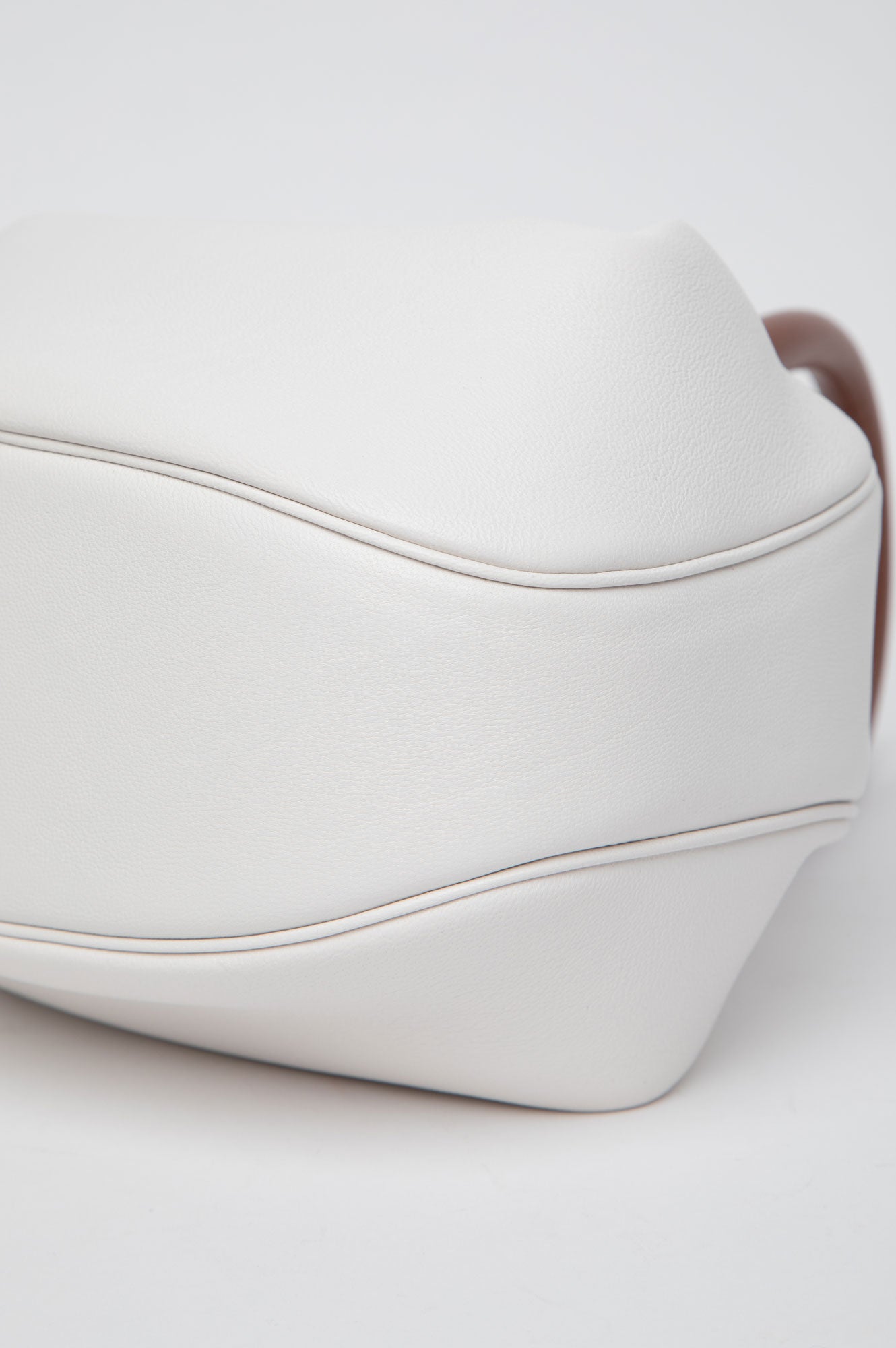 Gabriela Hearst White Nina Handle Bag
