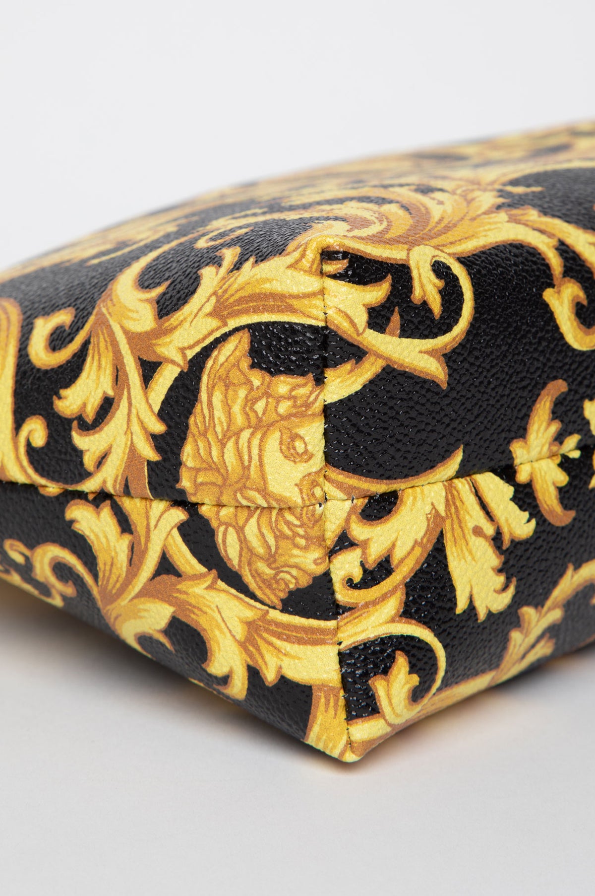 Versace Barocco Medusa Stampato Beauty Pouch
