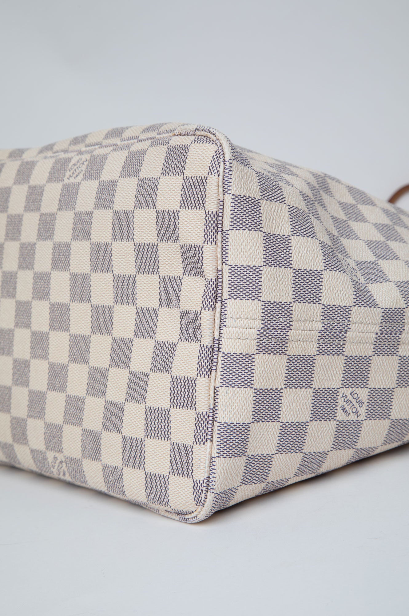 Louis Vuitton Damier Azur Neverfull Size GM
