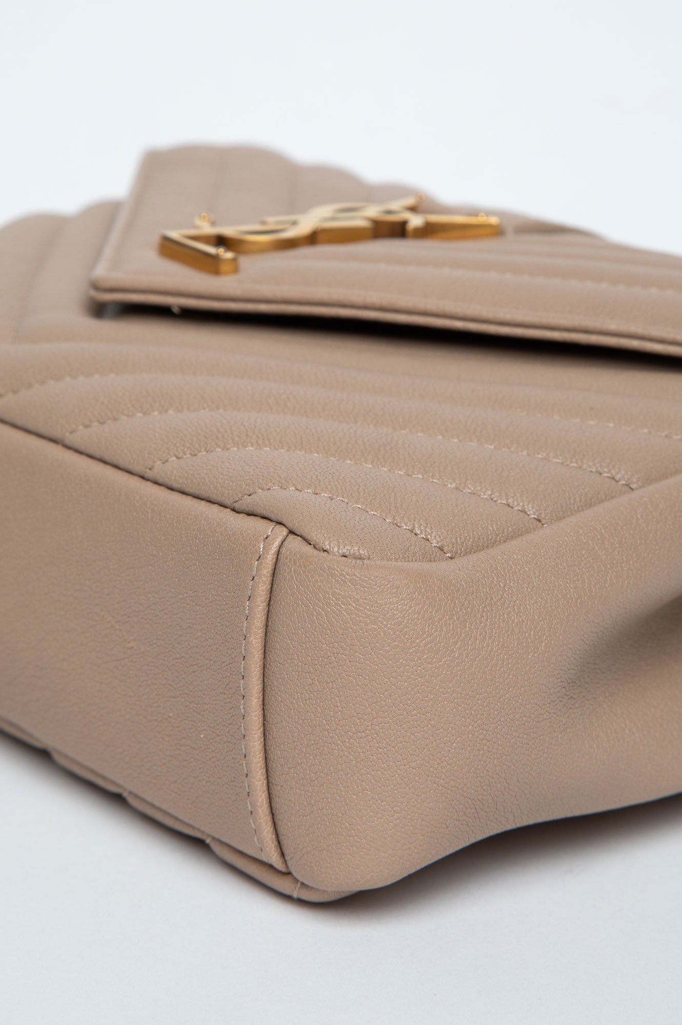 Saint Laurent Dark Beige Chevron Matelassé Leather Medium College Bag