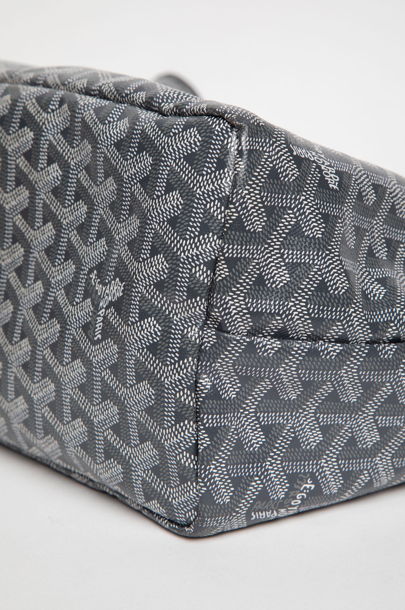 Goyard Grey Goyardine St. Louis MM With Pouch