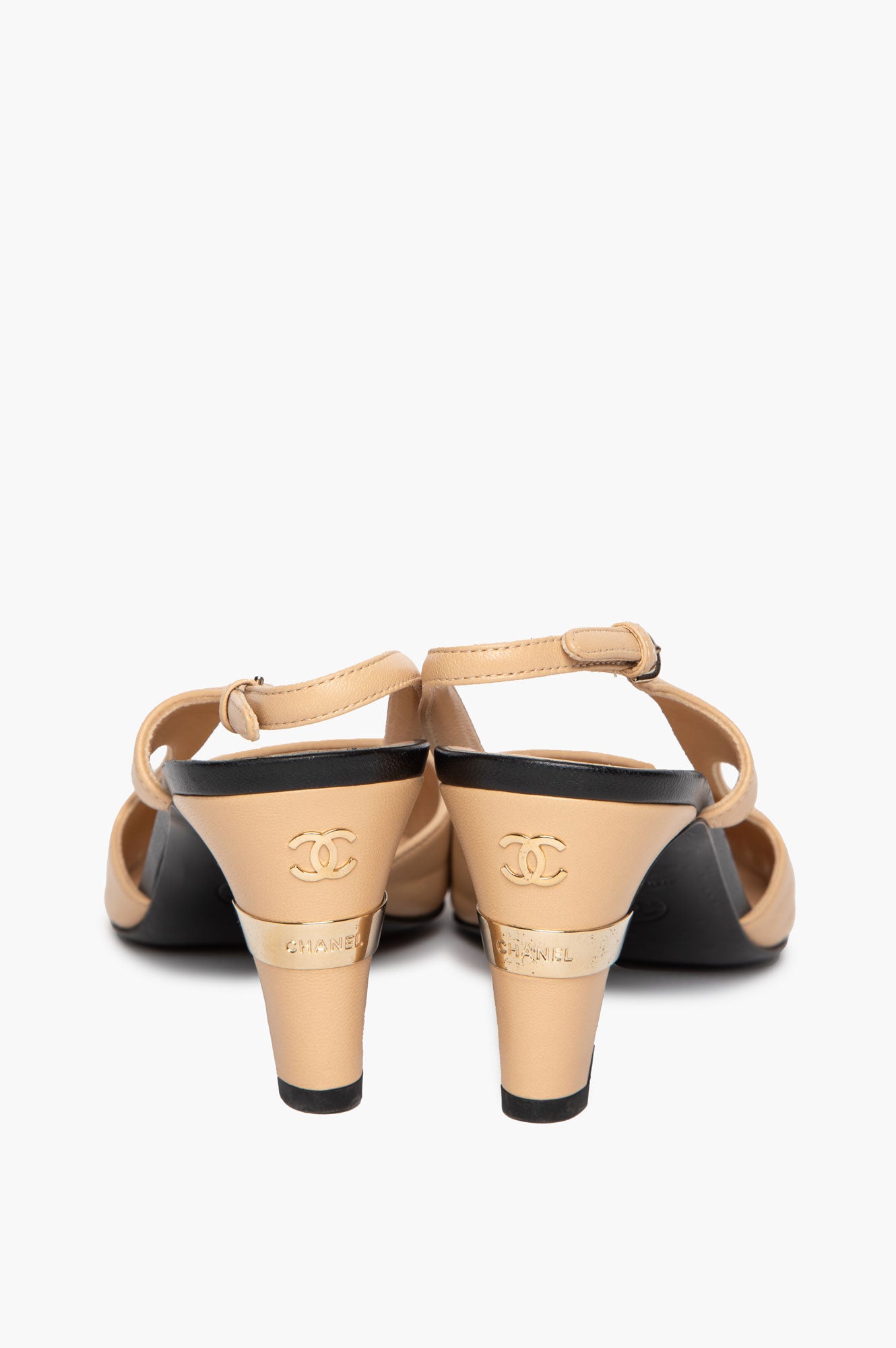 Chanel Beige/Black Slingback Cap Toe Pearl Pumps Size 39C