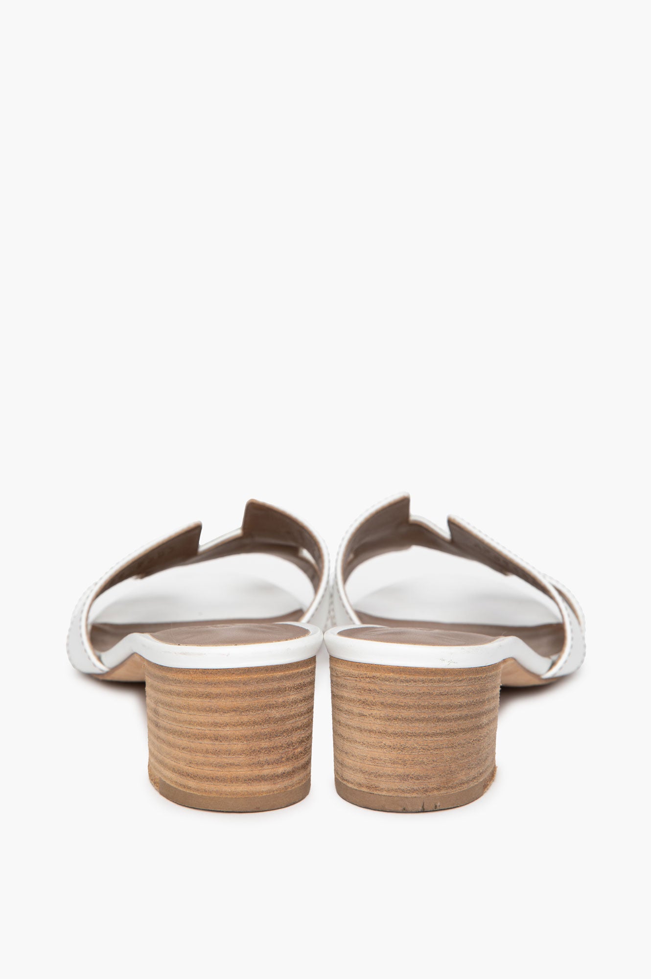 Hermès Blanc Swift Oasis Sandals Size 37