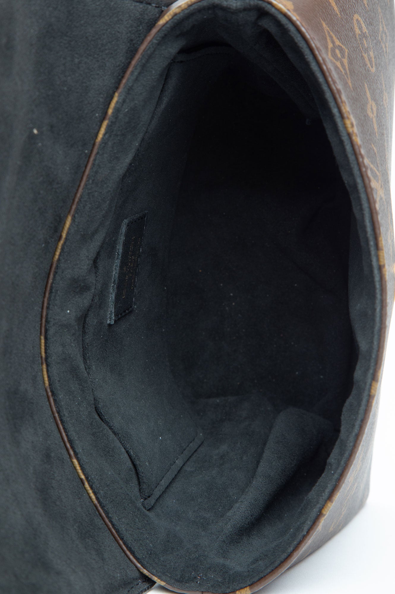 Louis Vuitton Monogram Locky BB