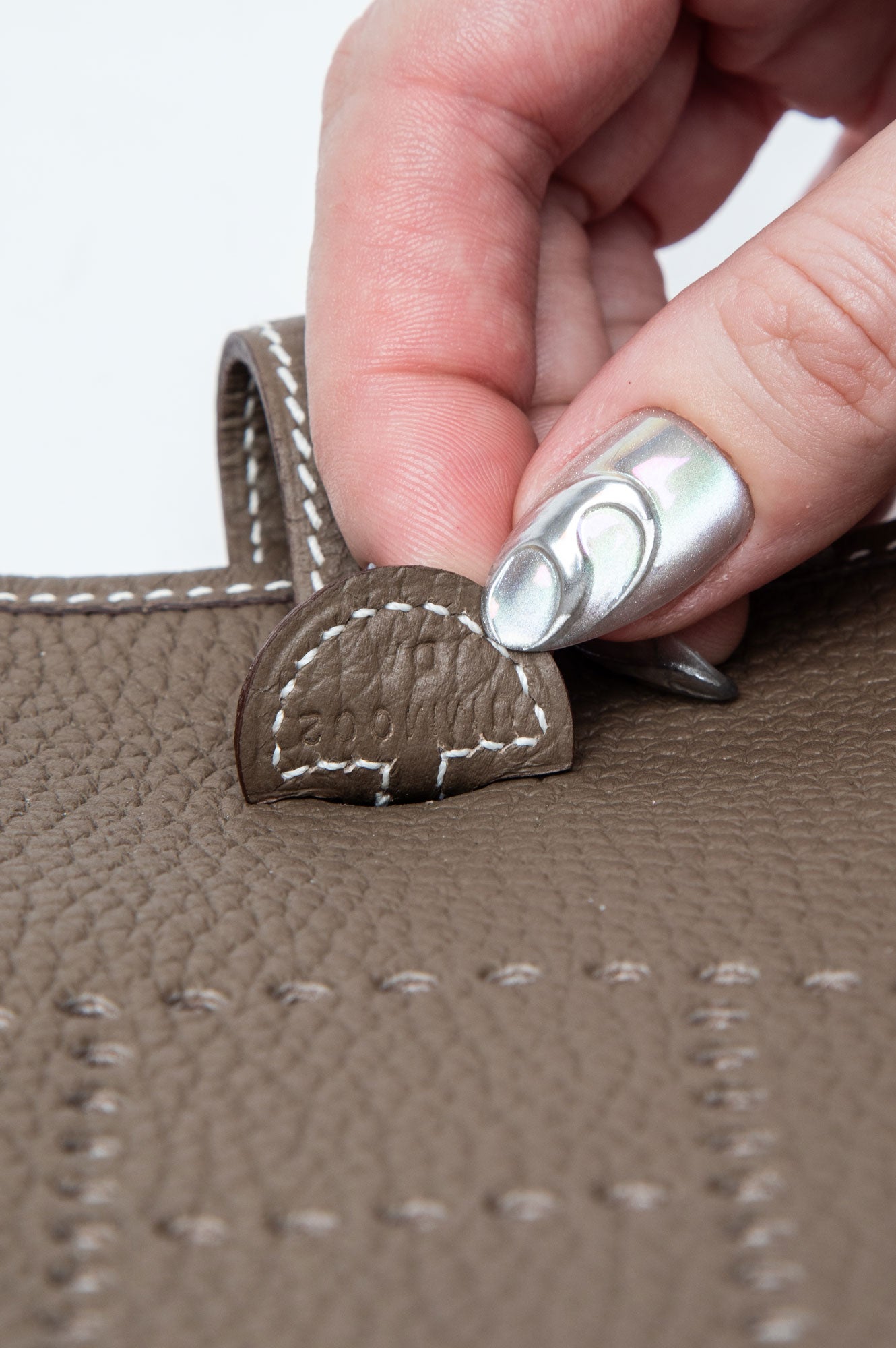 Hermes Mini Evelyne in Etaupe Clemence Leather GHW