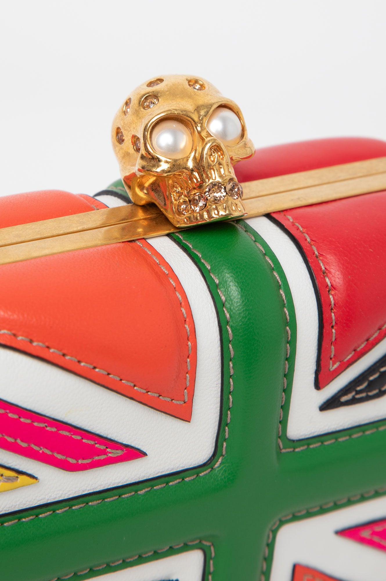 Alexander McQueen Britannia Skull-Clasp Clutch