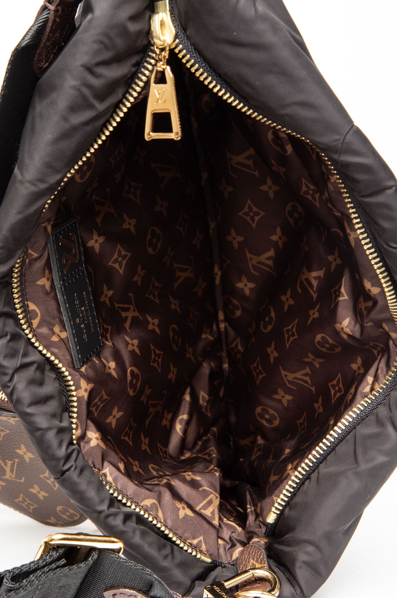 Louis Vuitton Black Fuschia Maxi Multi Pochette