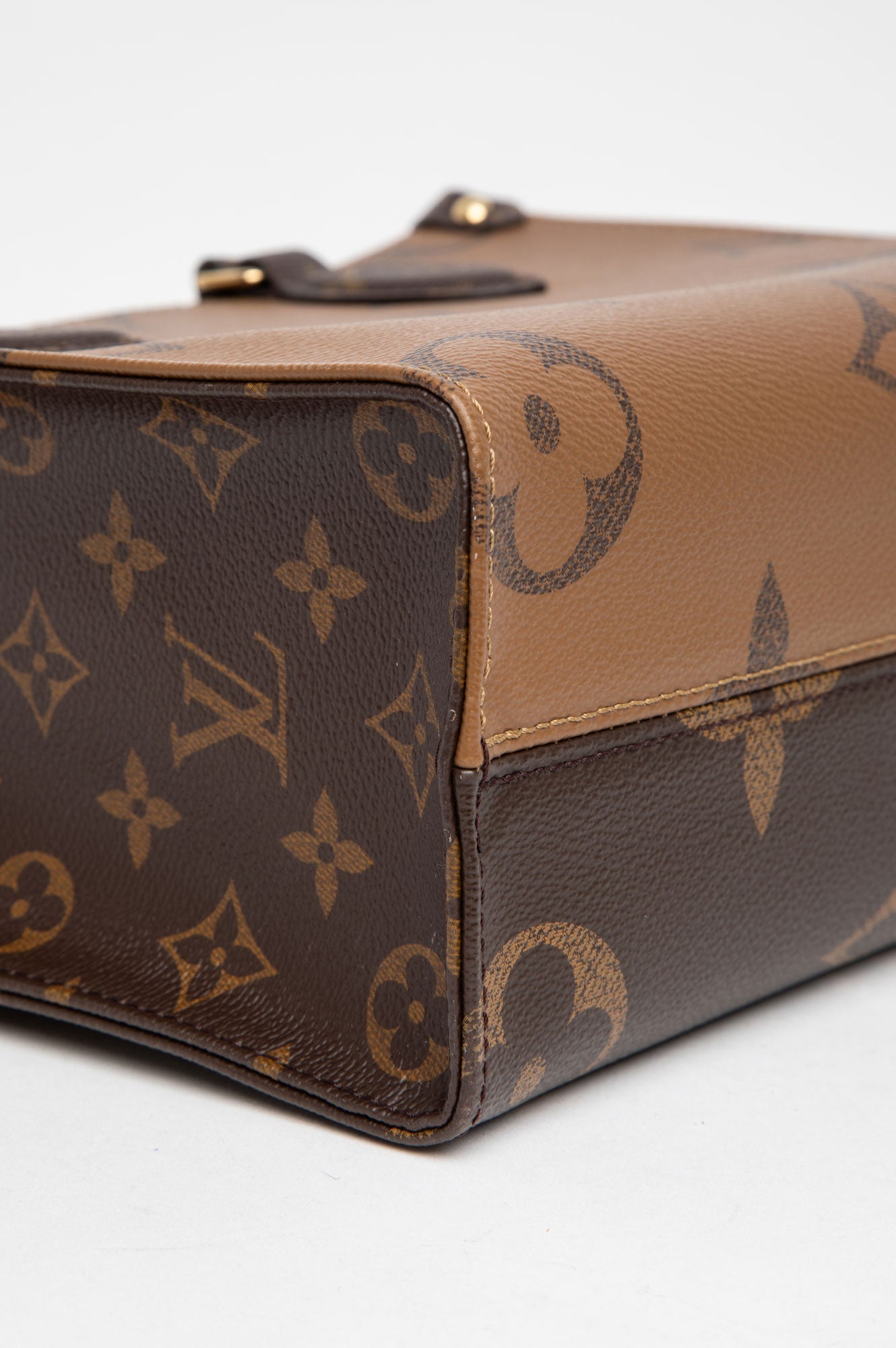 Louis Vuitton Onthego Monogram PM Canvas Bag