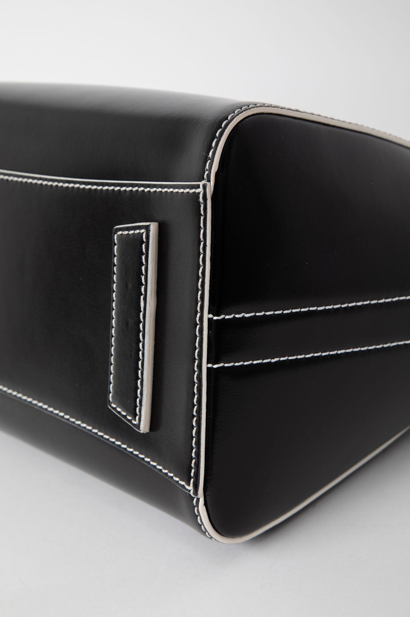 Givenchy Small Black Leather Contrast Stitching Antigona