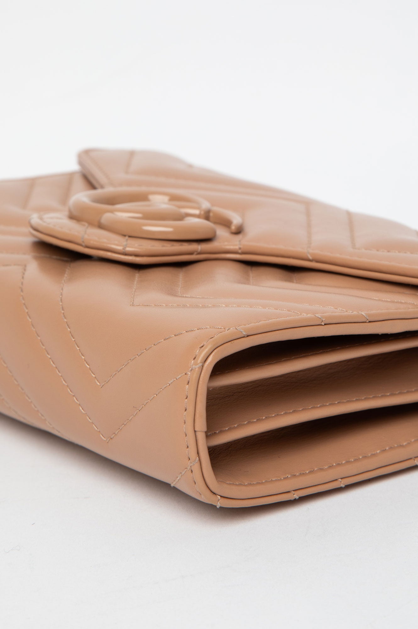 Gucci GG Marmont Nude Matelassé Leather Wallet On Chain