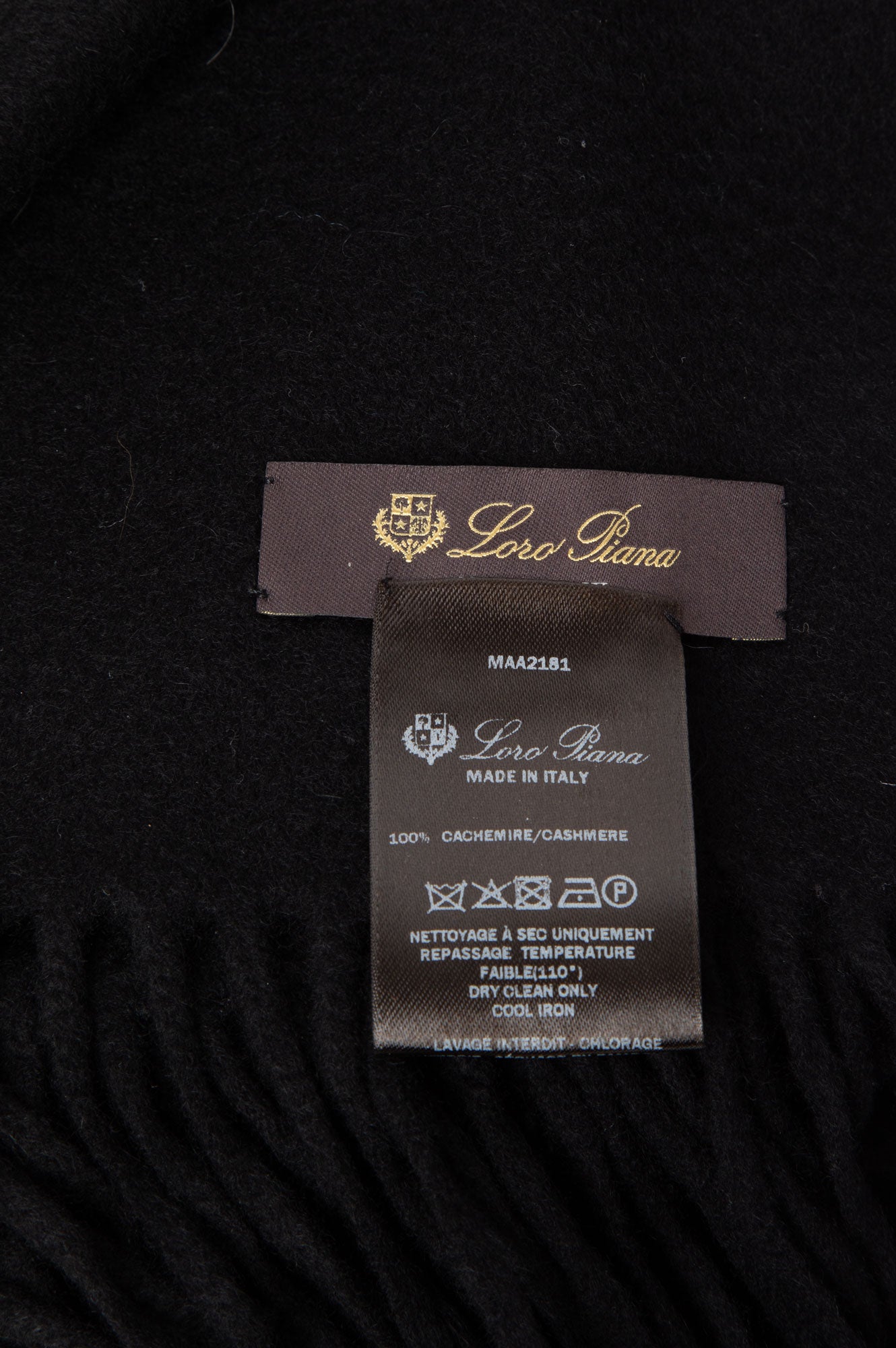 Loro Piana Black Grande Unita Cashmere Scarf