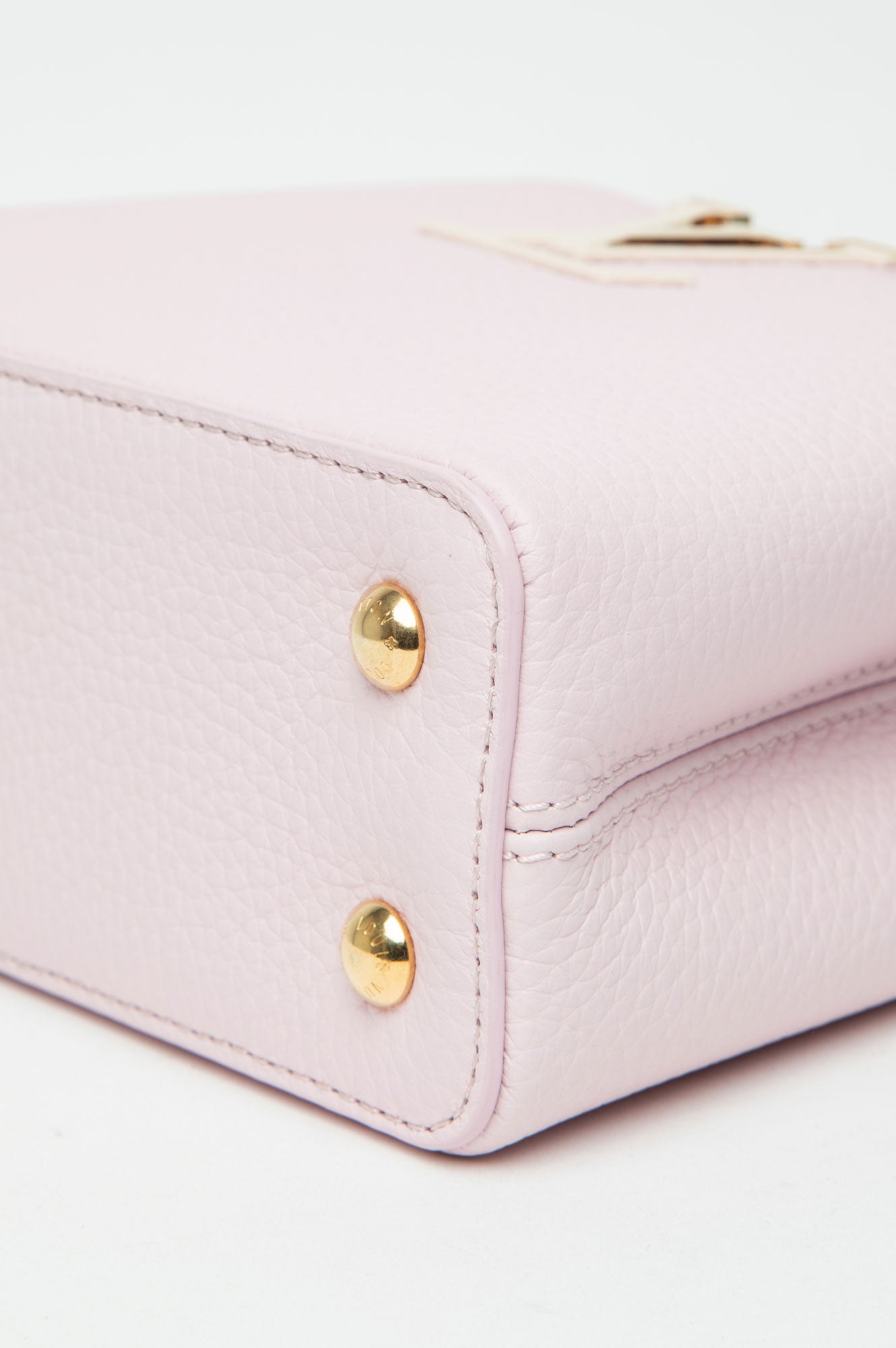 Louis Vuitton Capucines Lovelock Marshmallow Taurillon Mini