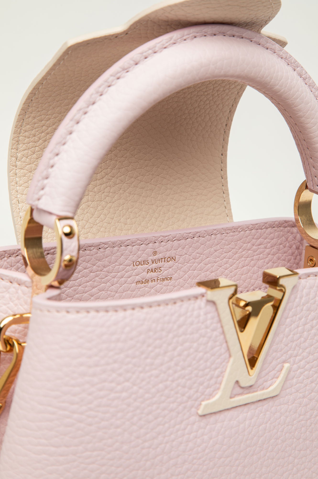 Louis Vuitton Capucines Lovelock Marshmallow Taurillon Mini
