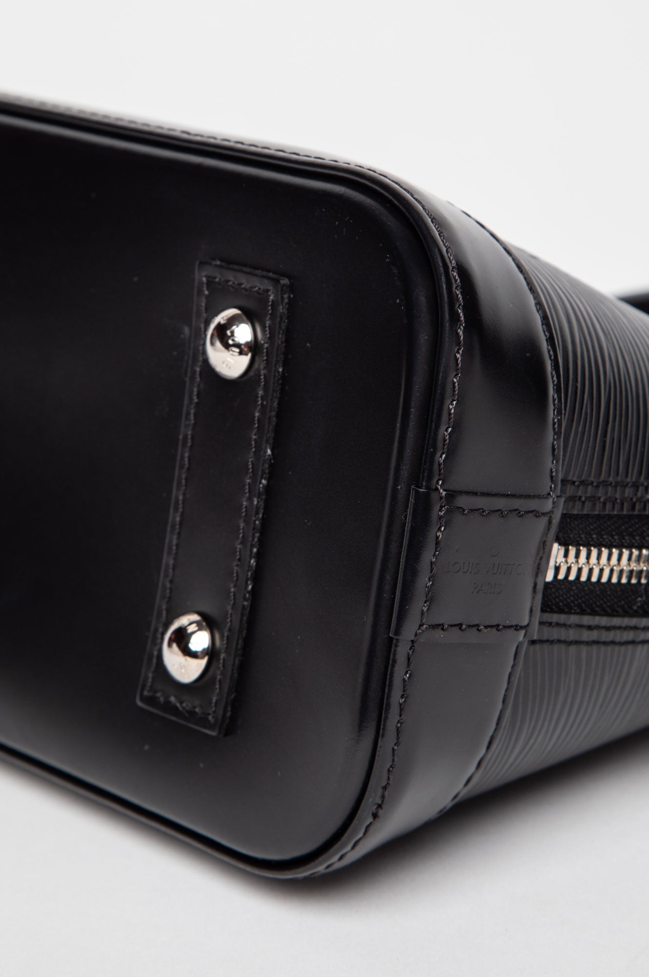 Louis Vuitton Black Epi Leather Alma BB